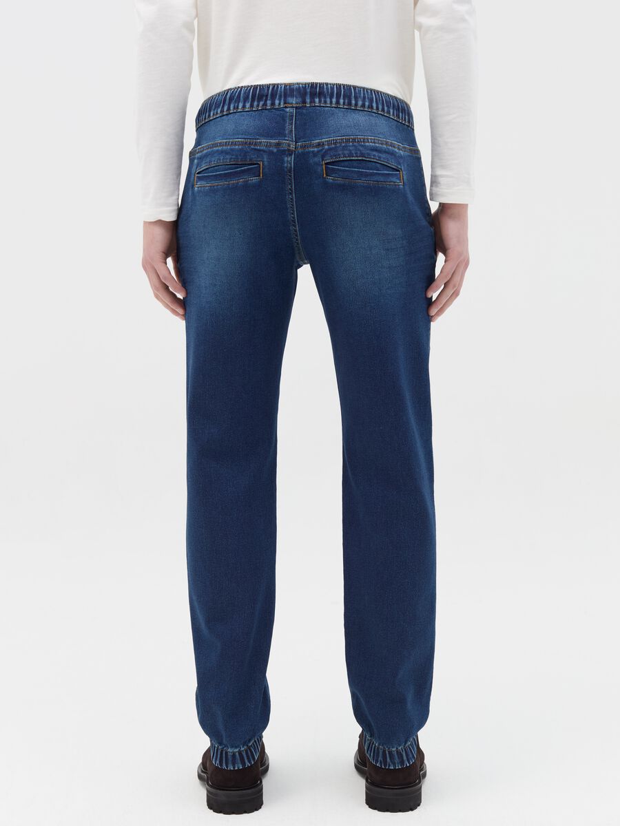 Regular-fit joggers in denim with drawstring_3