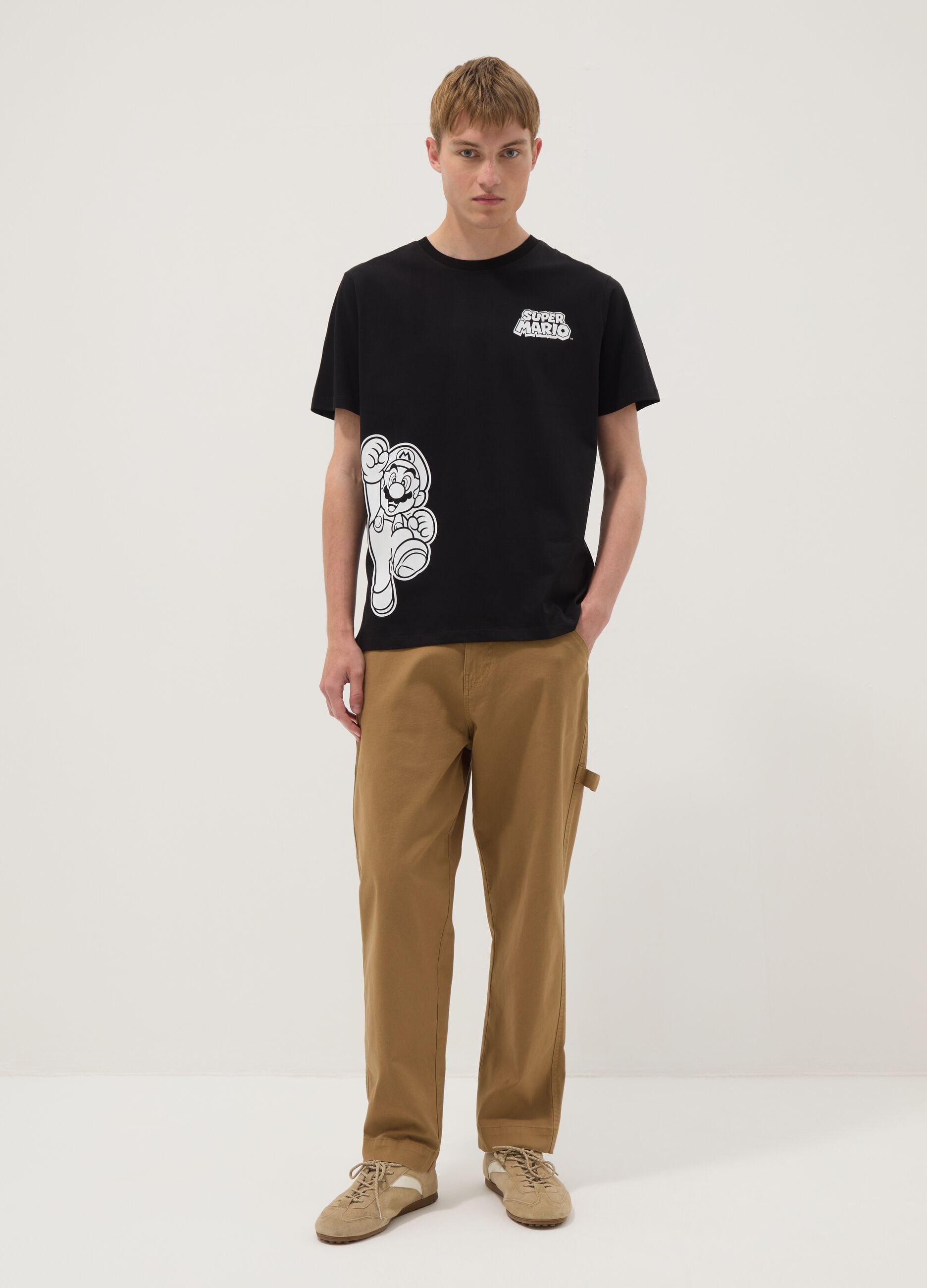 Black pure cotton T-shirt with graphic print