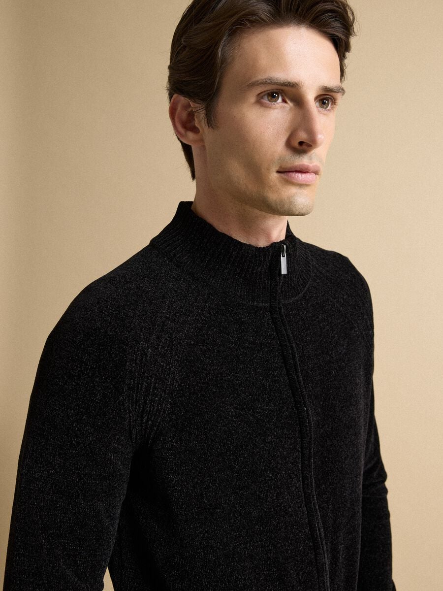 Cardigan nero full zip con colletto regular fit_3