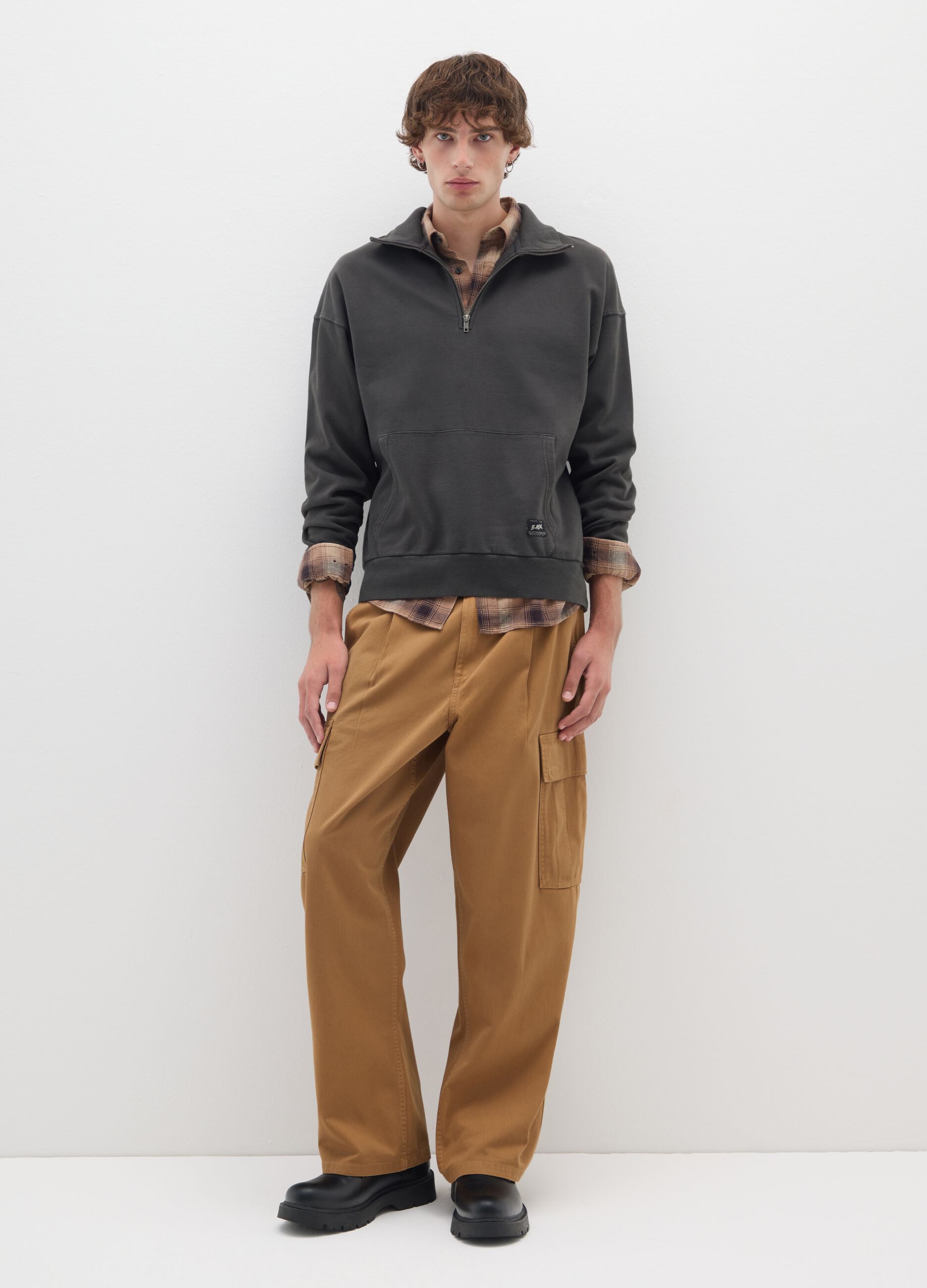 Pantaloni cargo in puro cotone marroni baggy