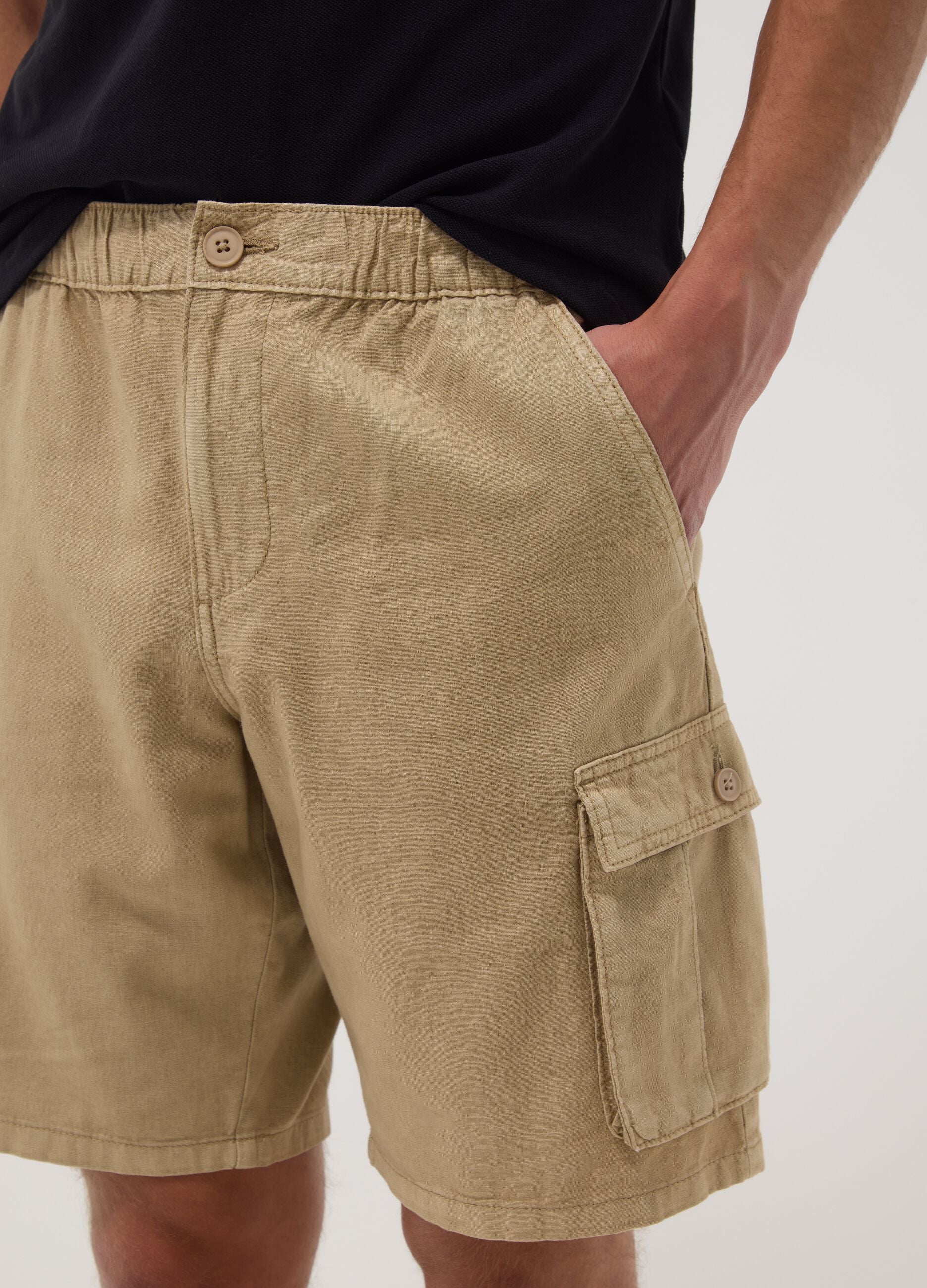 Beige linen-blend cargo Bermuda shorts