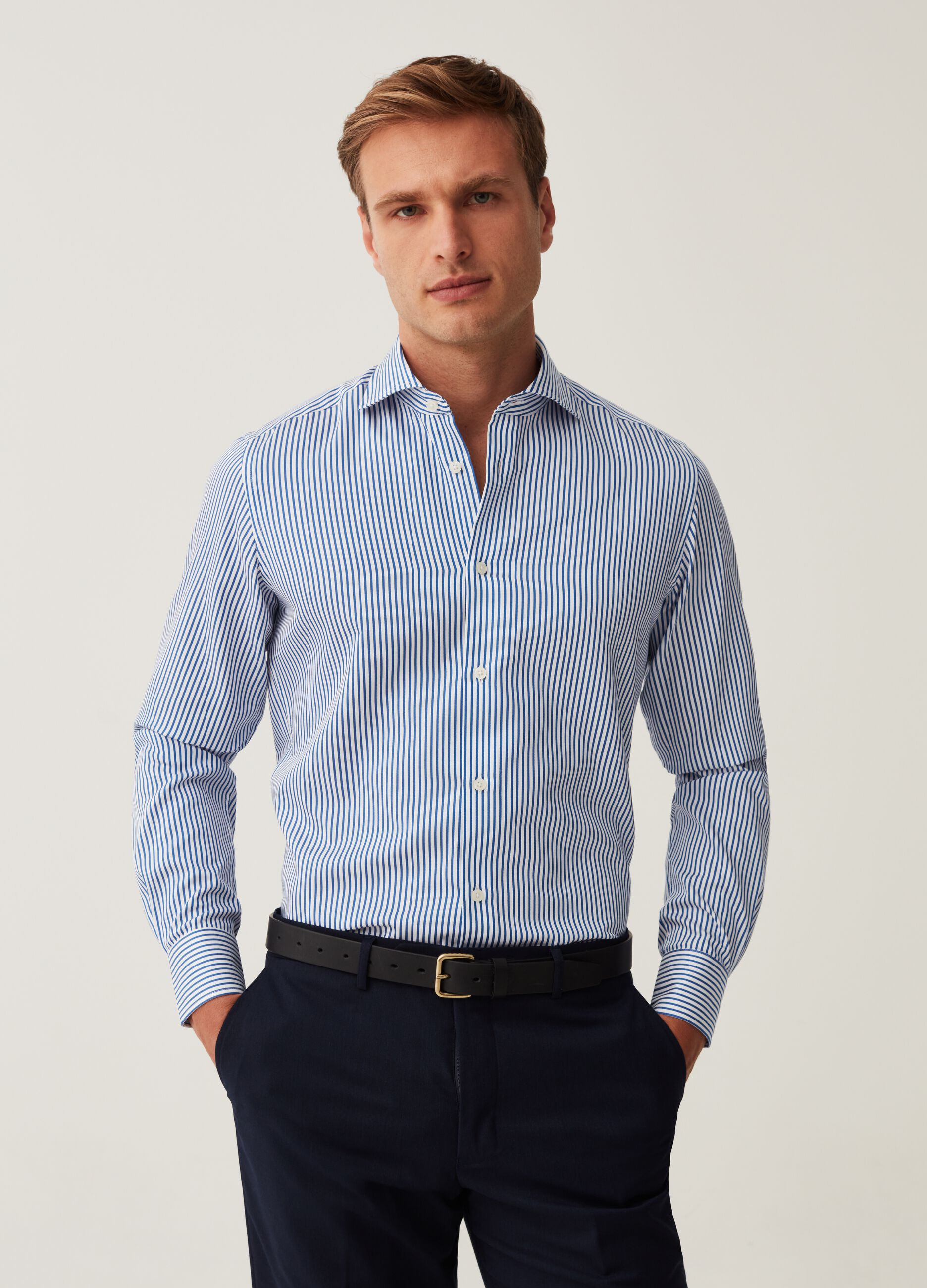 Camicia slim fit in cotone a righe_0