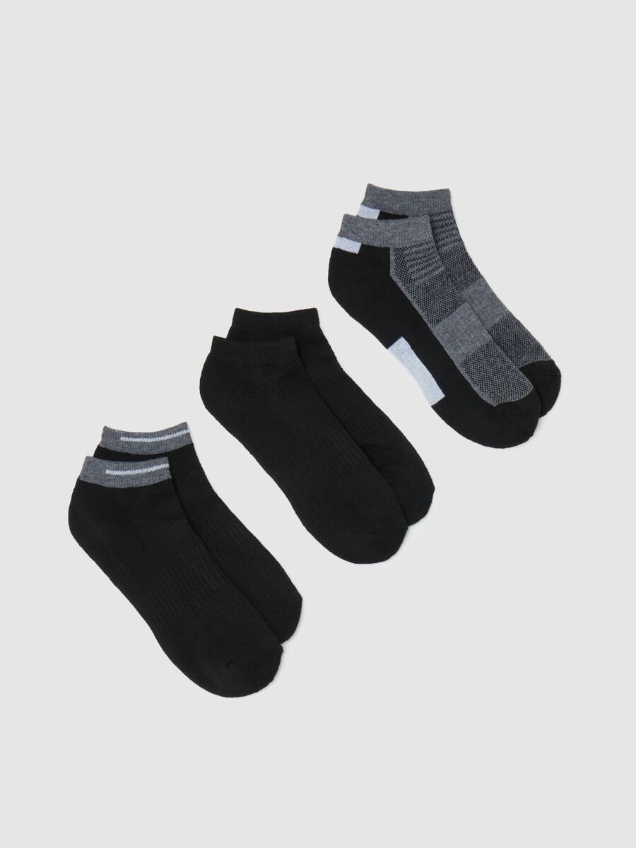Three-pair pack stretch sneaker liners_0