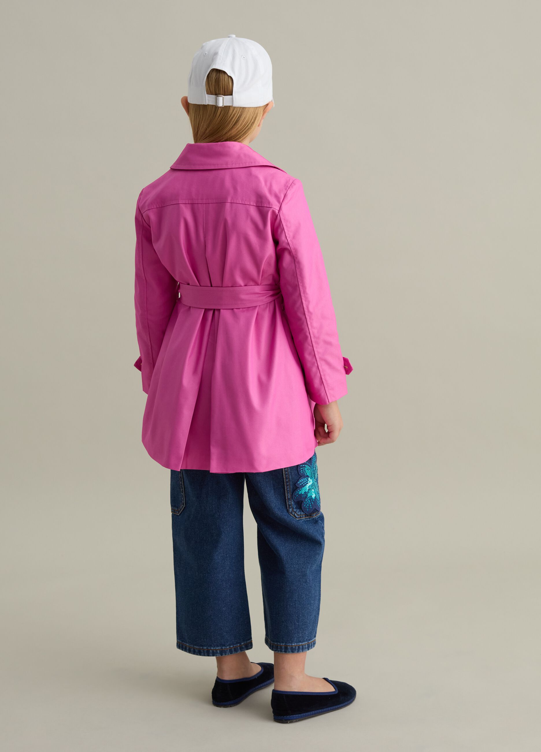 Single-breasted trench coat with belt