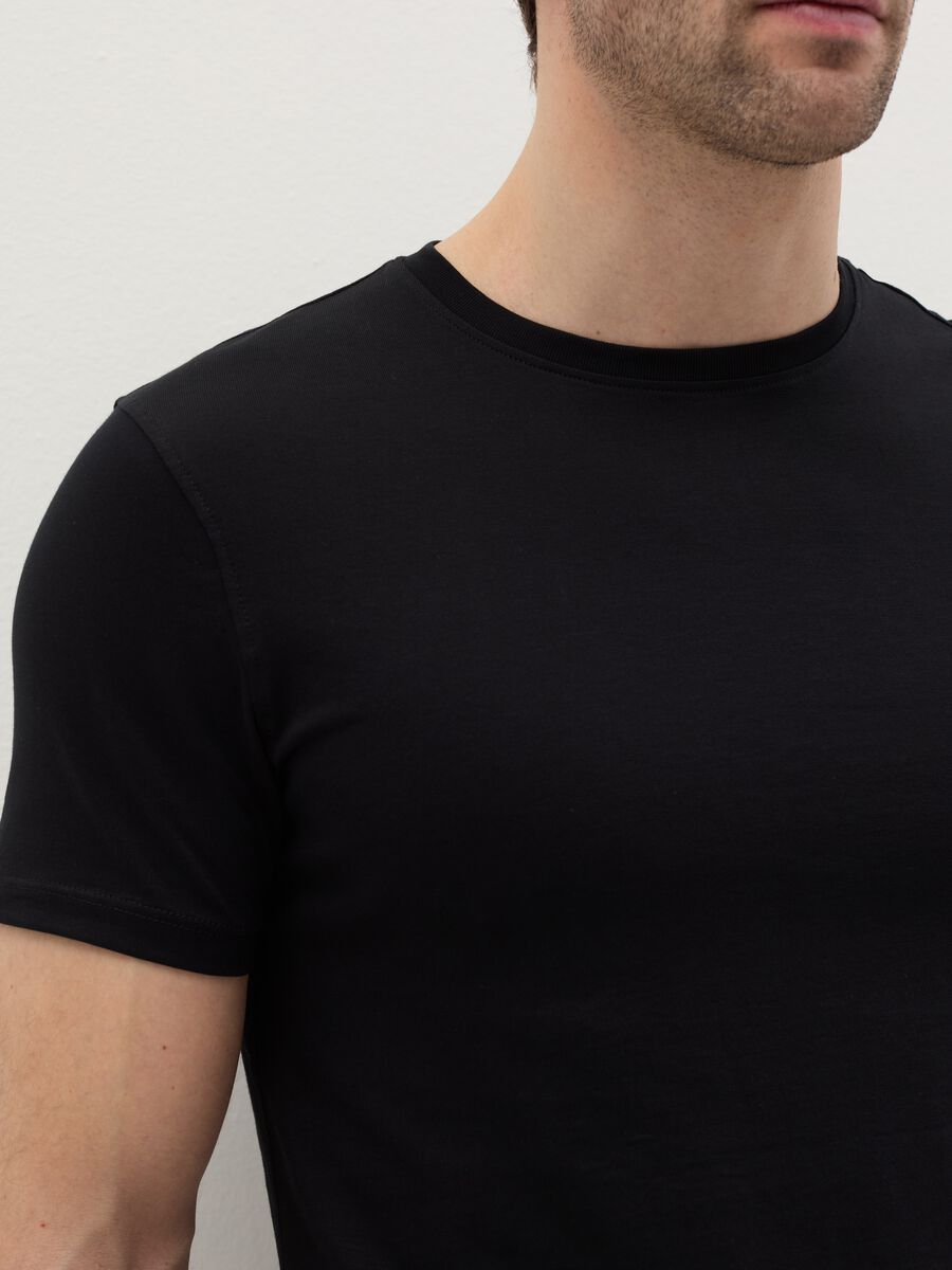 Two-pack undershirts with round neck_1