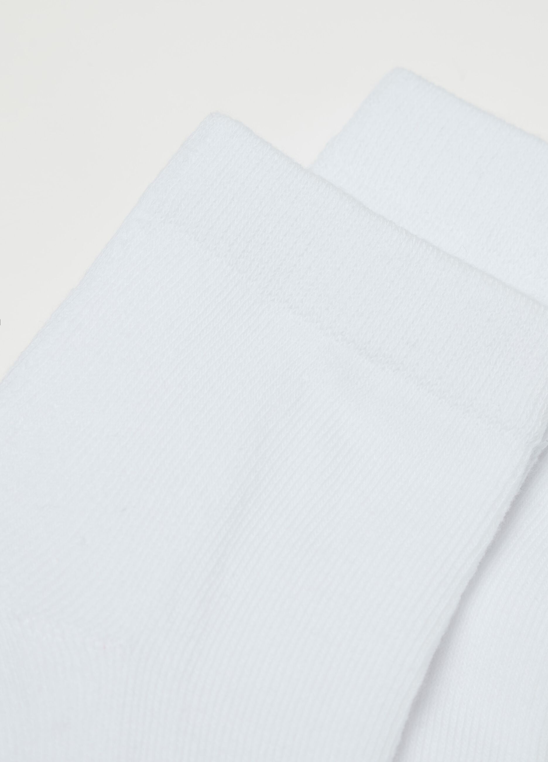 Three-pack stretch shoe liners