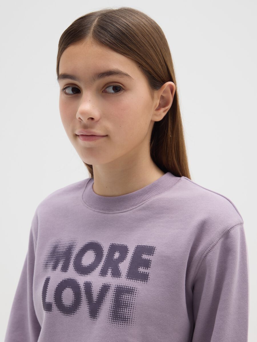 Girls' purple cotton sweatshirt regular fit with round neckline_2