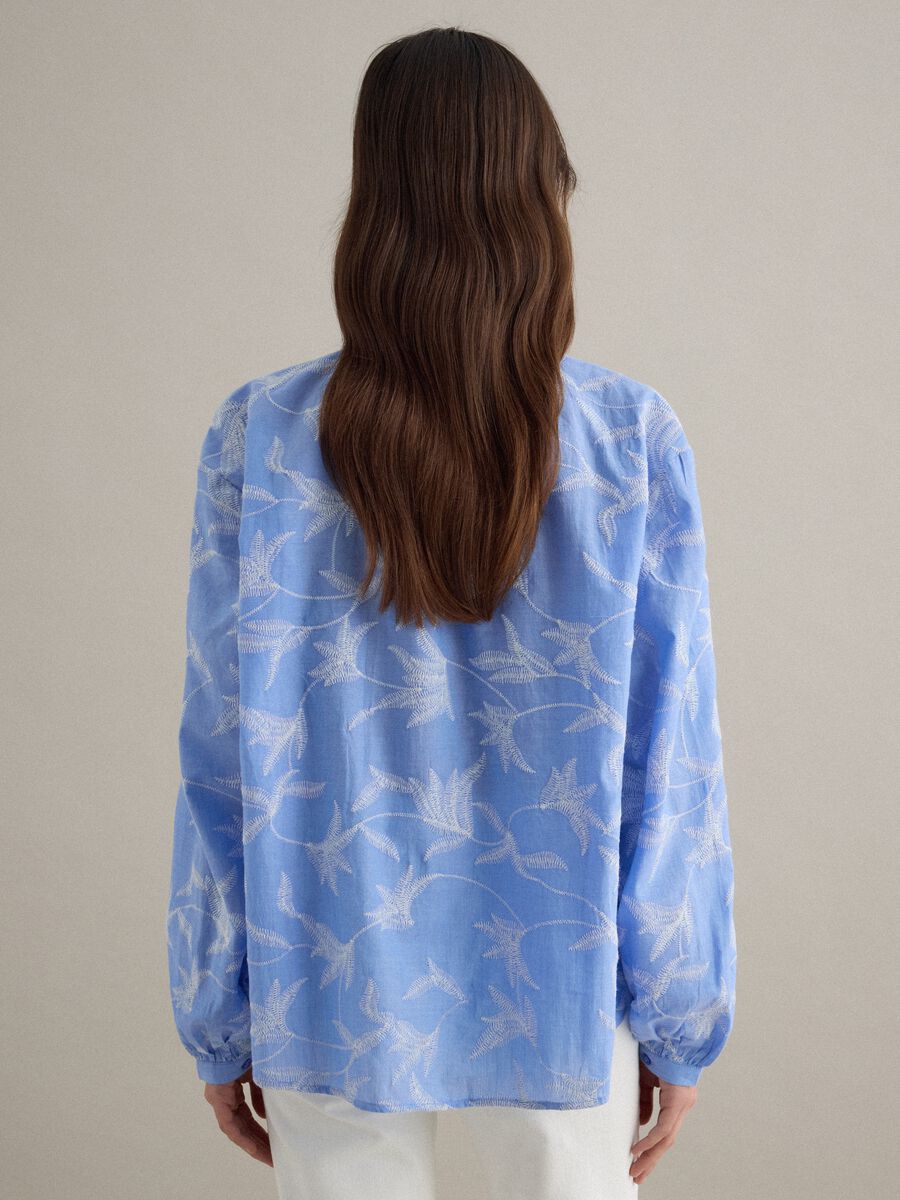 Multicolour pure cotton regular fit shirt with pattern_4