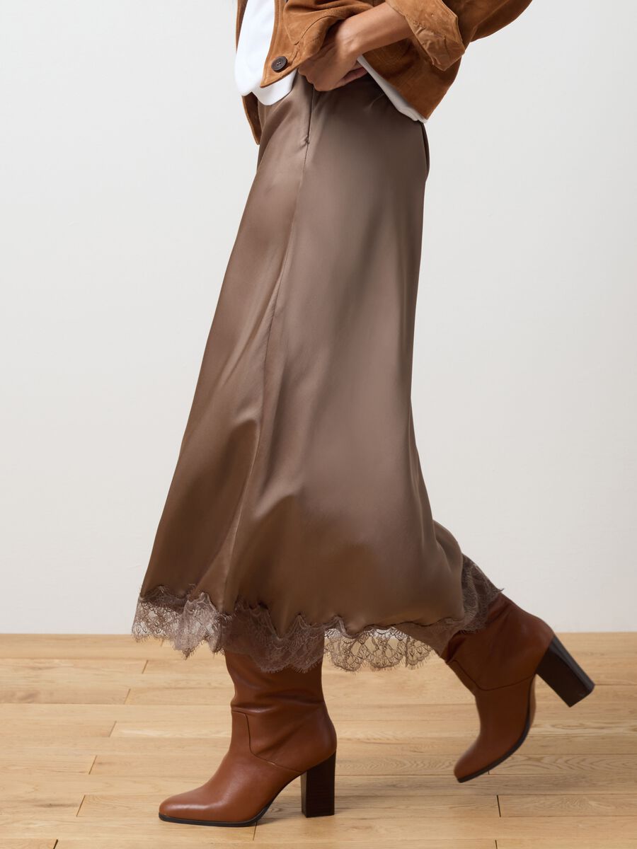 Brown satin skirt with lace and regular fit_3