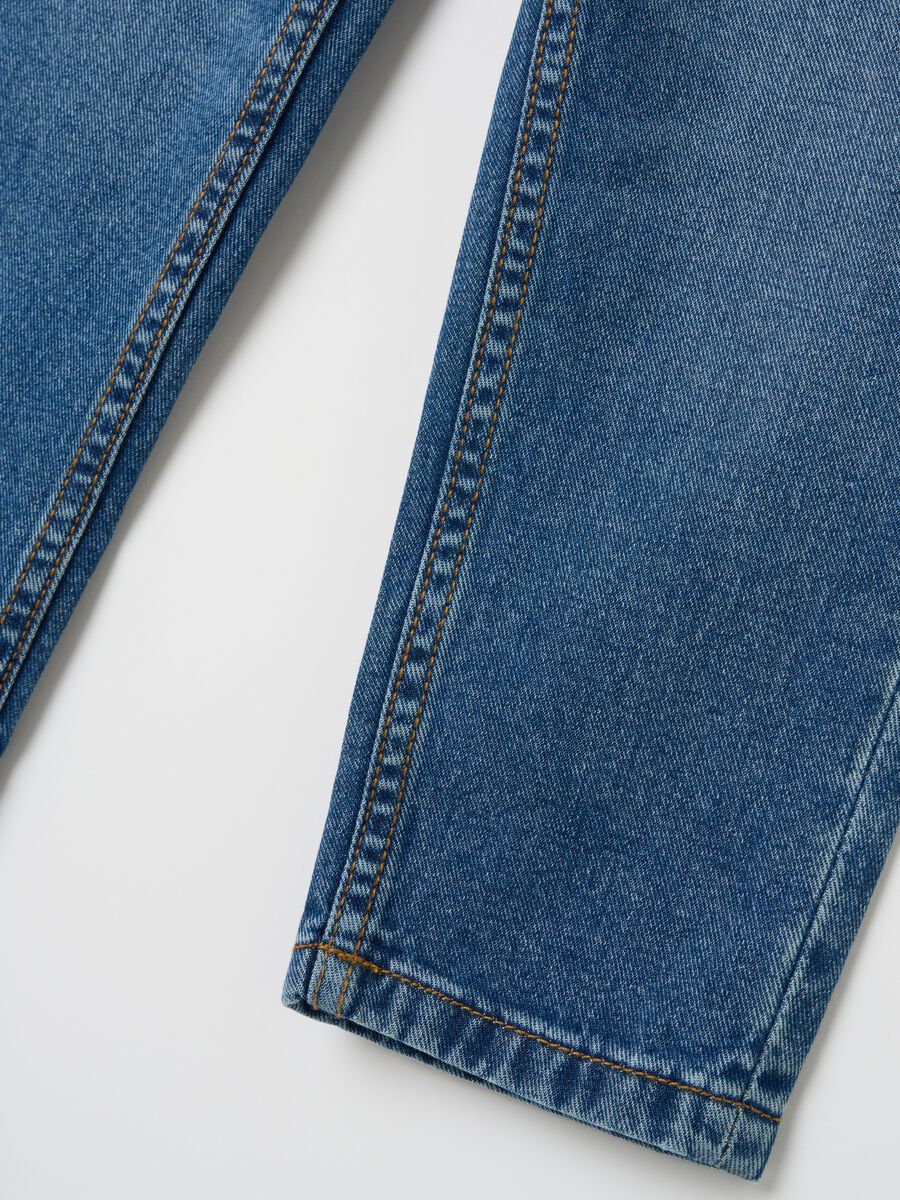 Loose-fit jeans with five pockets_3