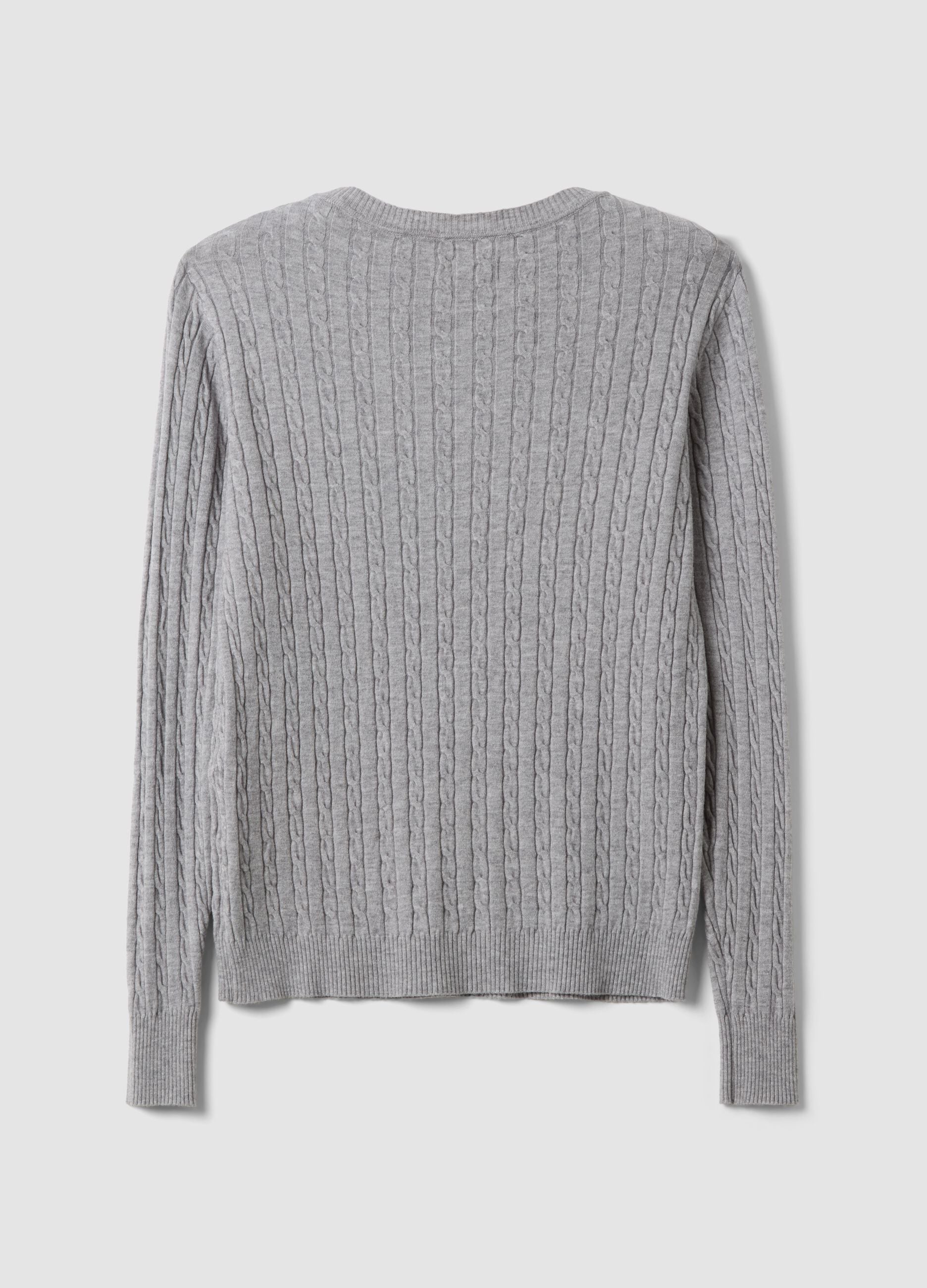 Maglia grigia in misto viscosa a trecce regular fit
