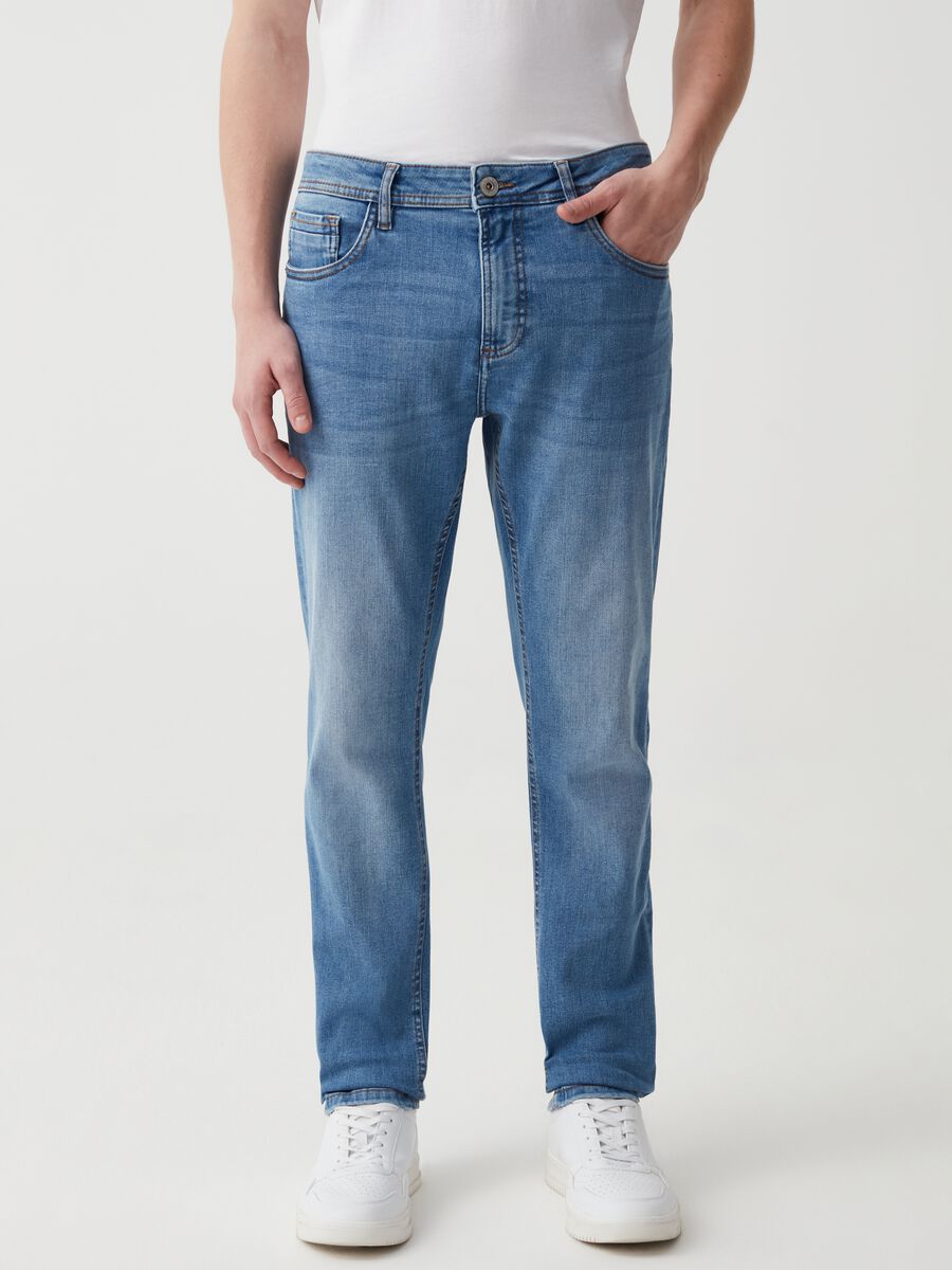 Skinny-fit stretch jeans with five pockets_1