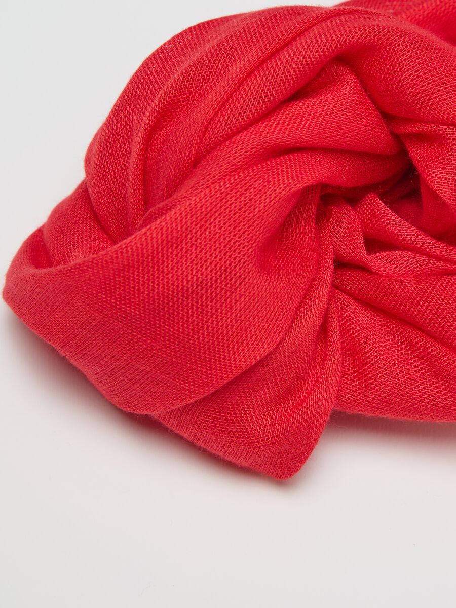 Scarf with tassels_2