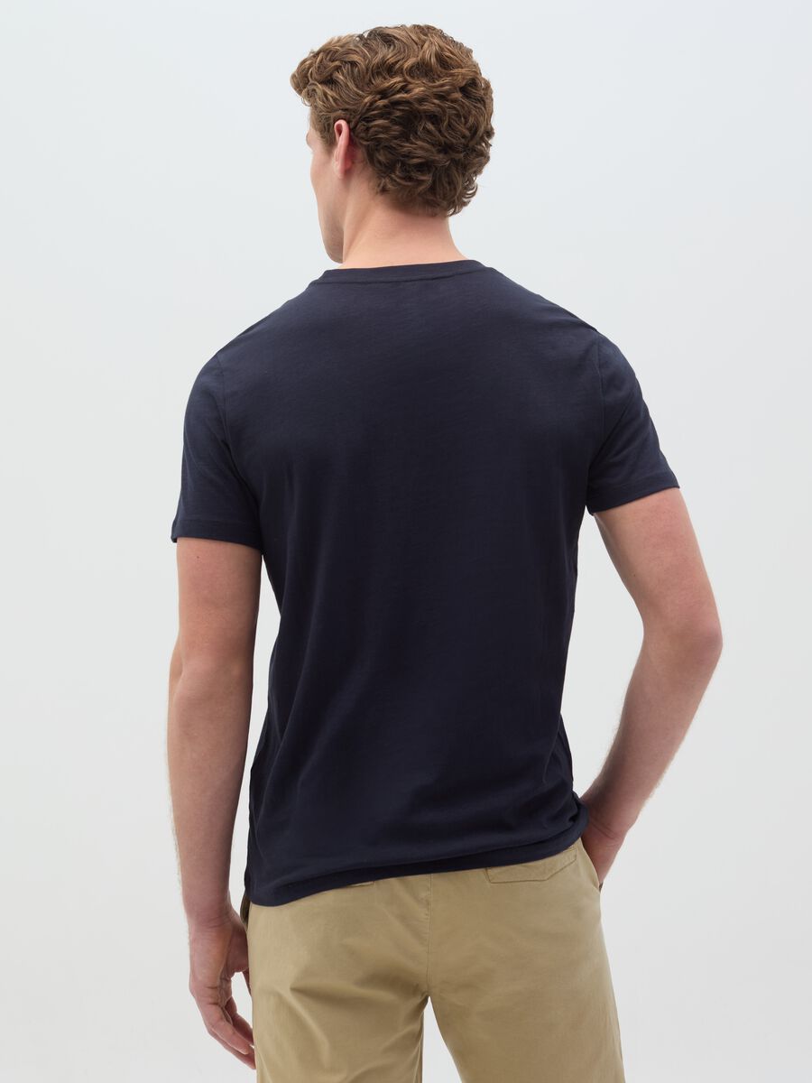 T-shirt in slub cotton with round neck_2