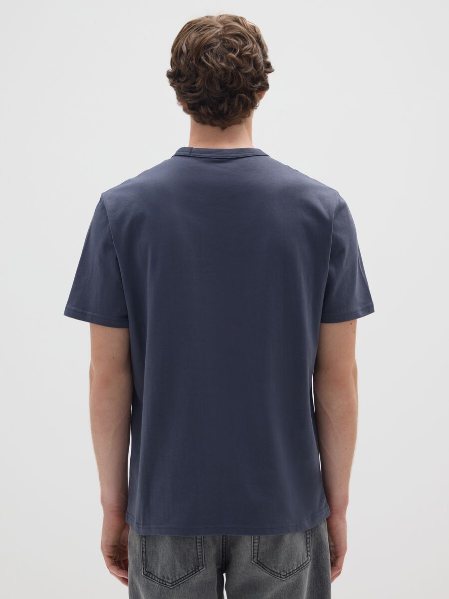 Blue pure cotton T-shirt with regular fit_2