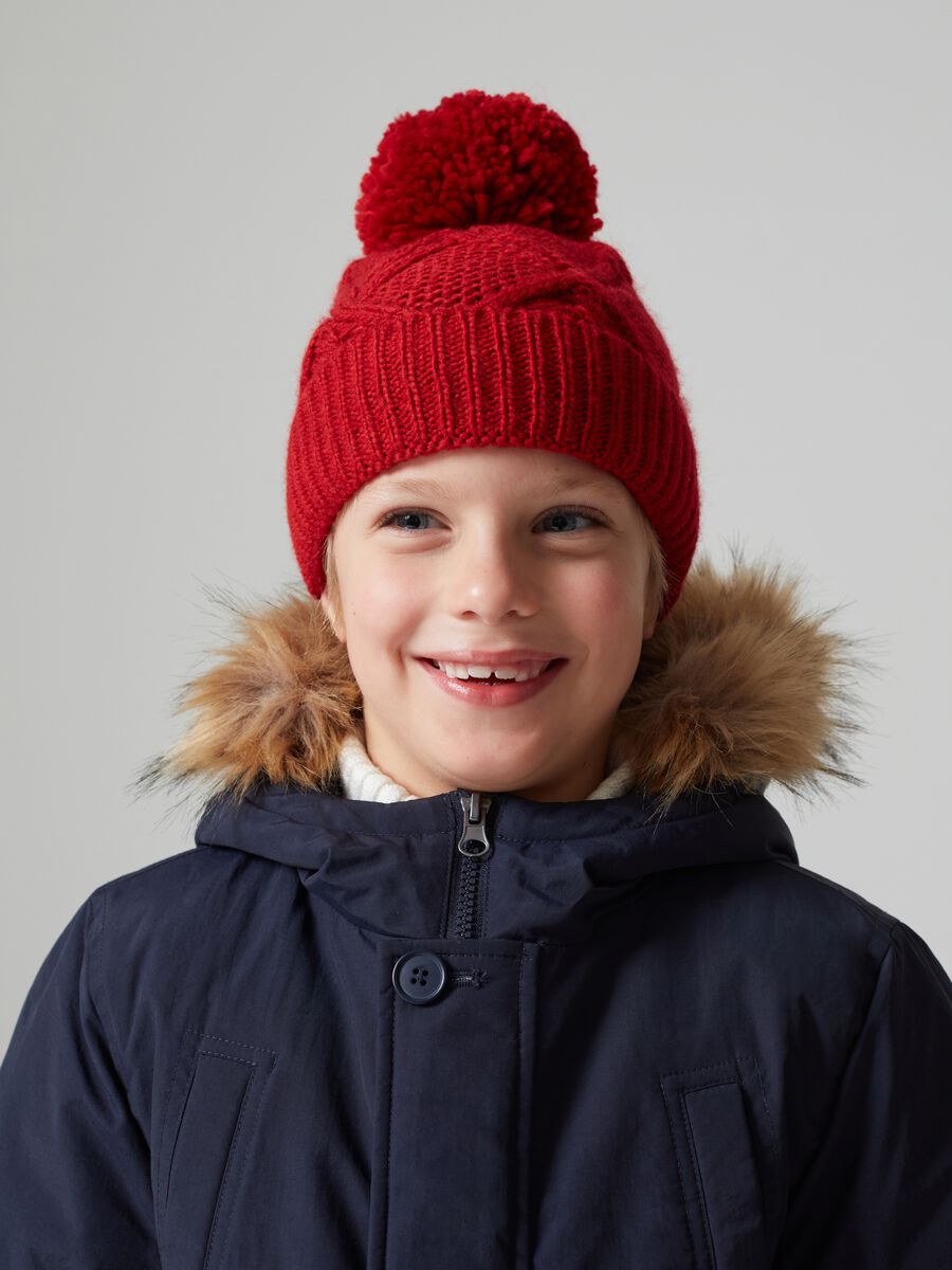 Parka con cappuccio in eco pelliccia_1