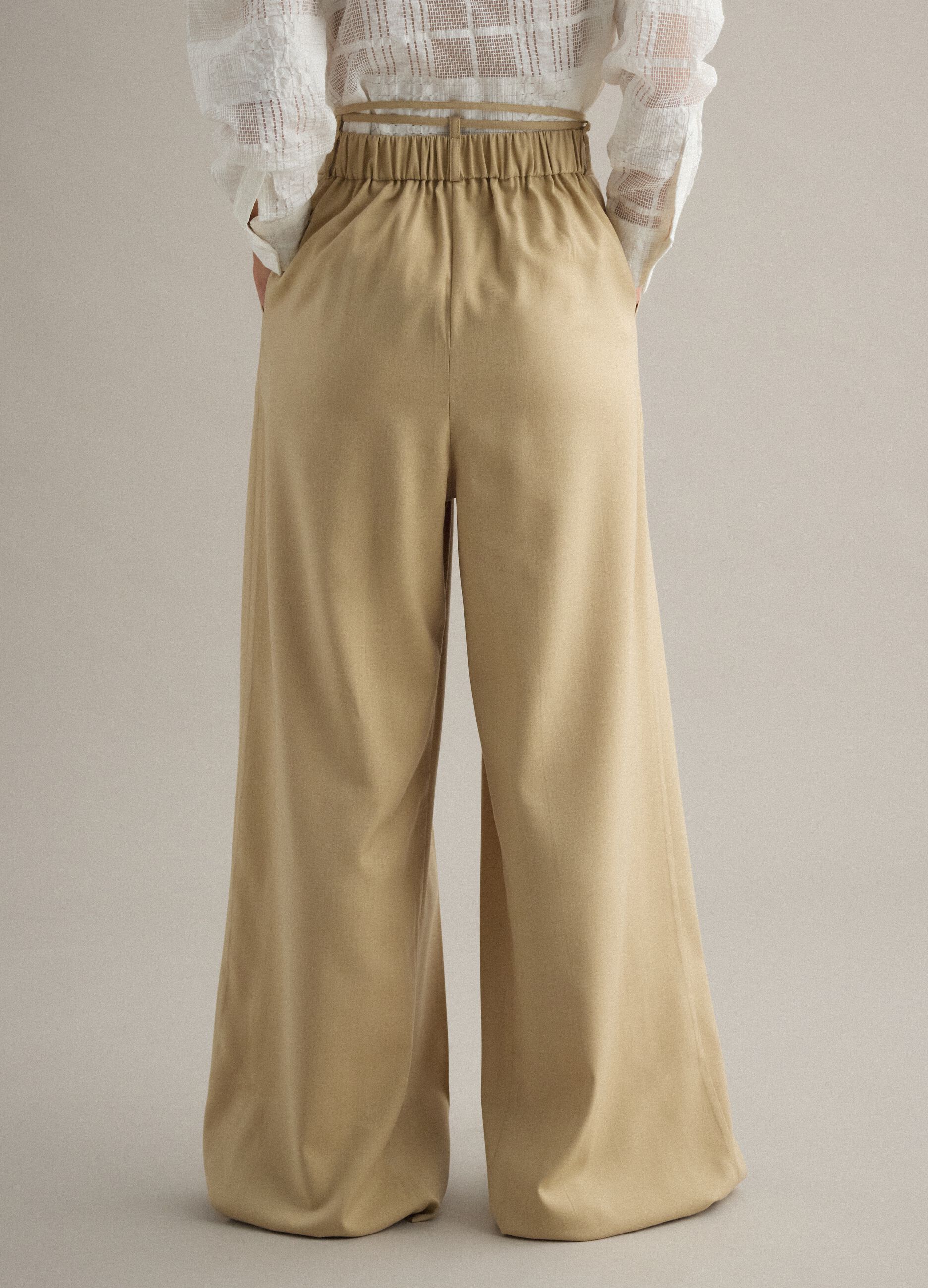 Pantaloni flare in misto viscosa beige