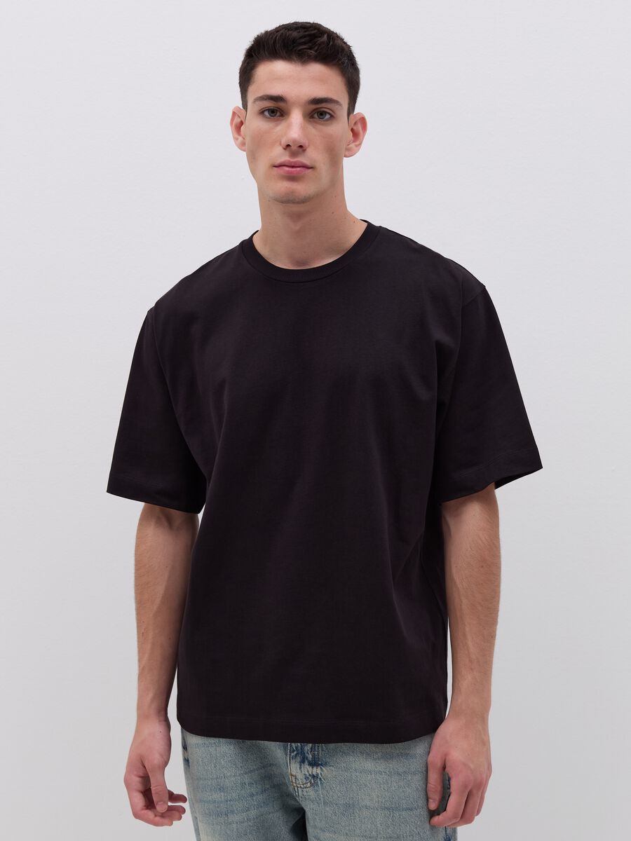 Cotton T-shirt with round neck_0