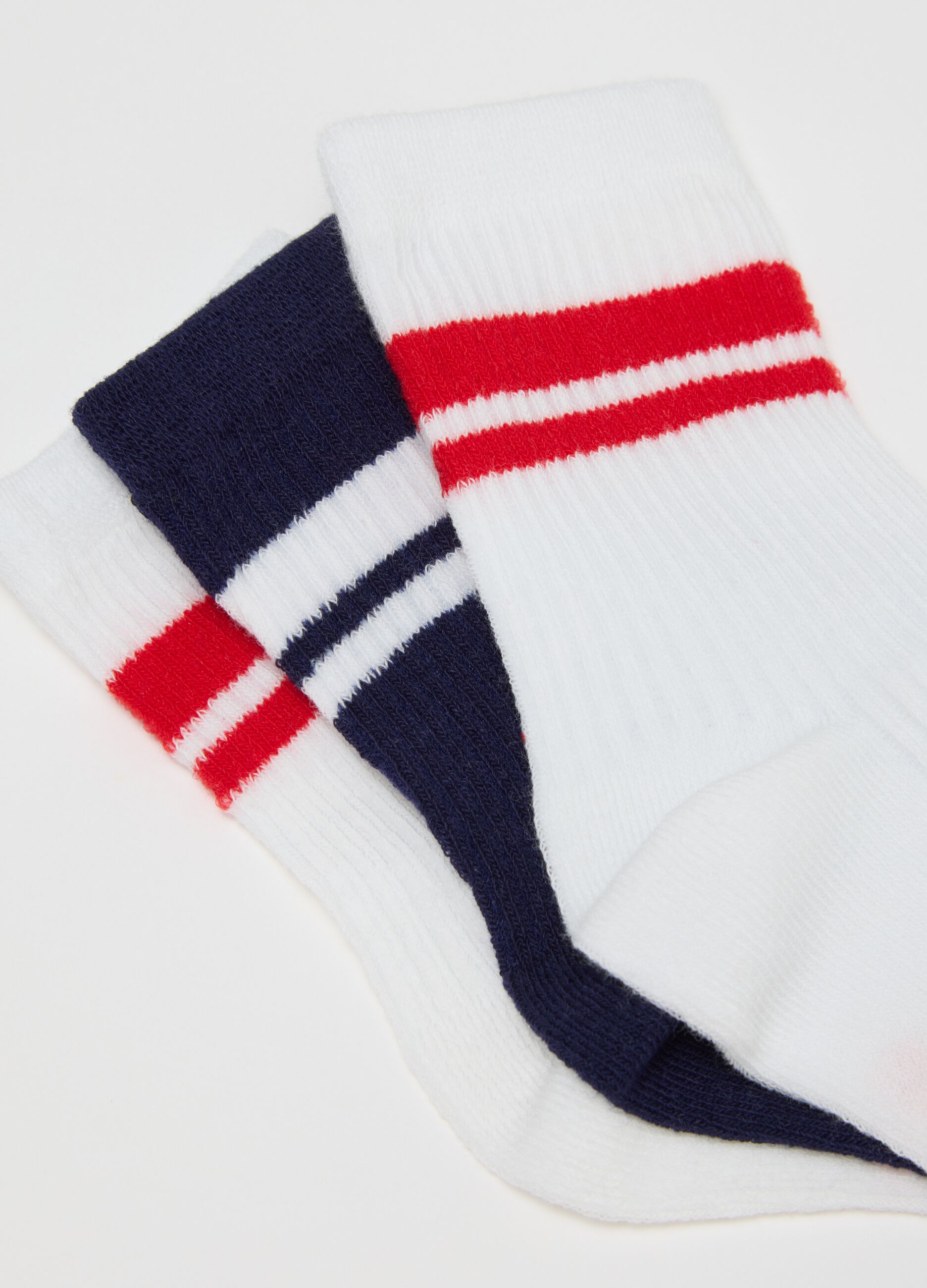 Girls' multicoloured cotton stretch socks tripack