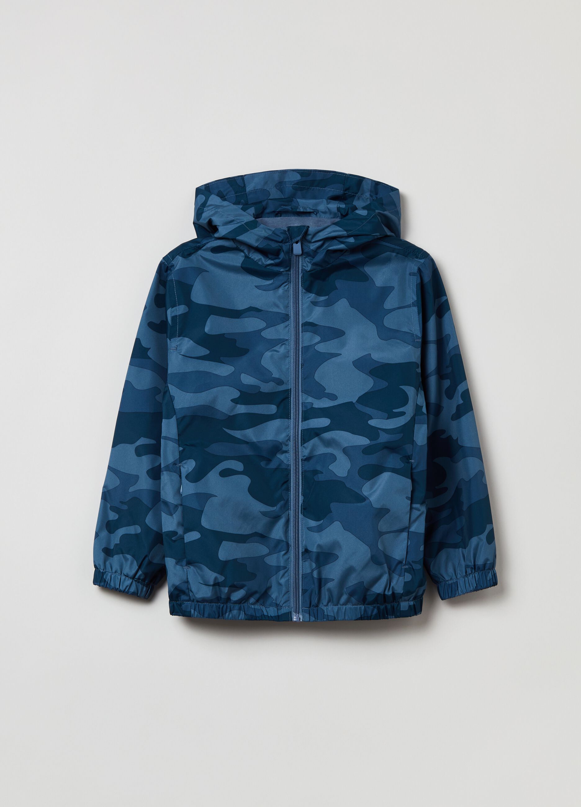 Camouflage waterproof jacket