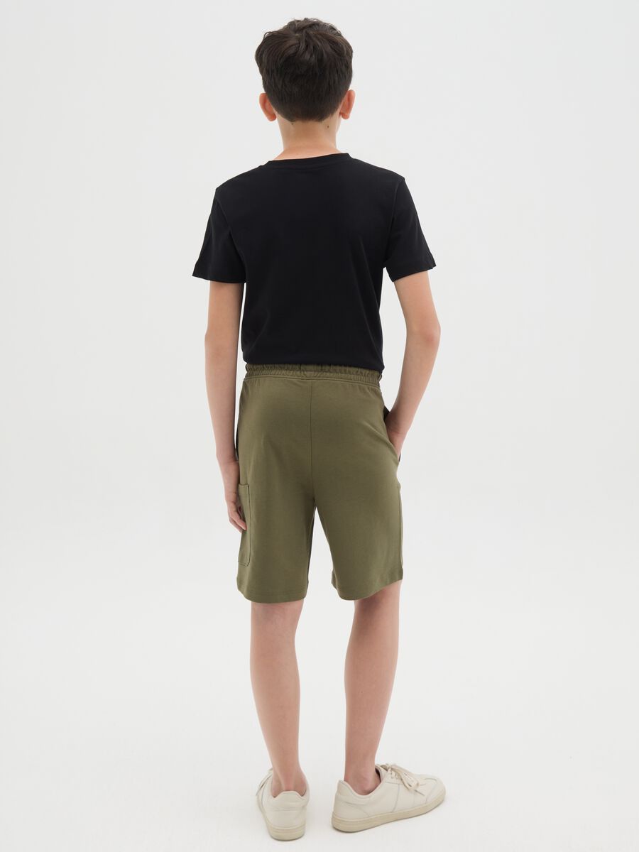 Green cargo Bermuda joggers in cotton with drawstring_2