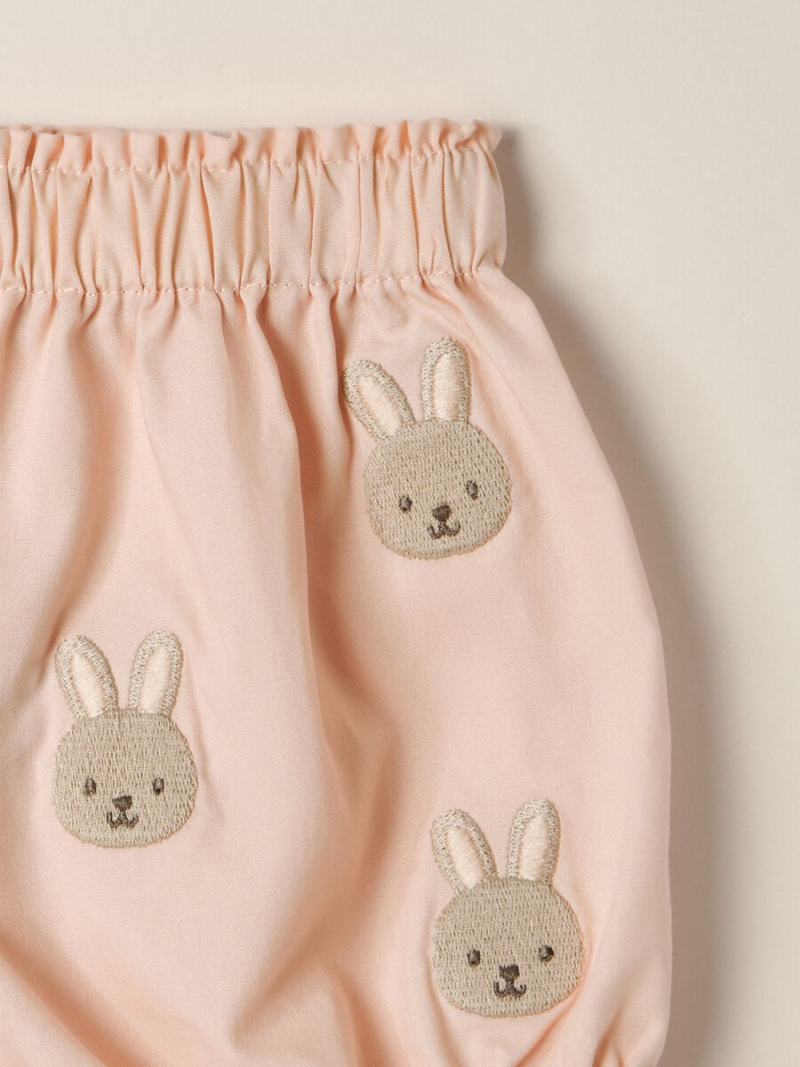 Newborn set with cotton bodysuit and skirt_3