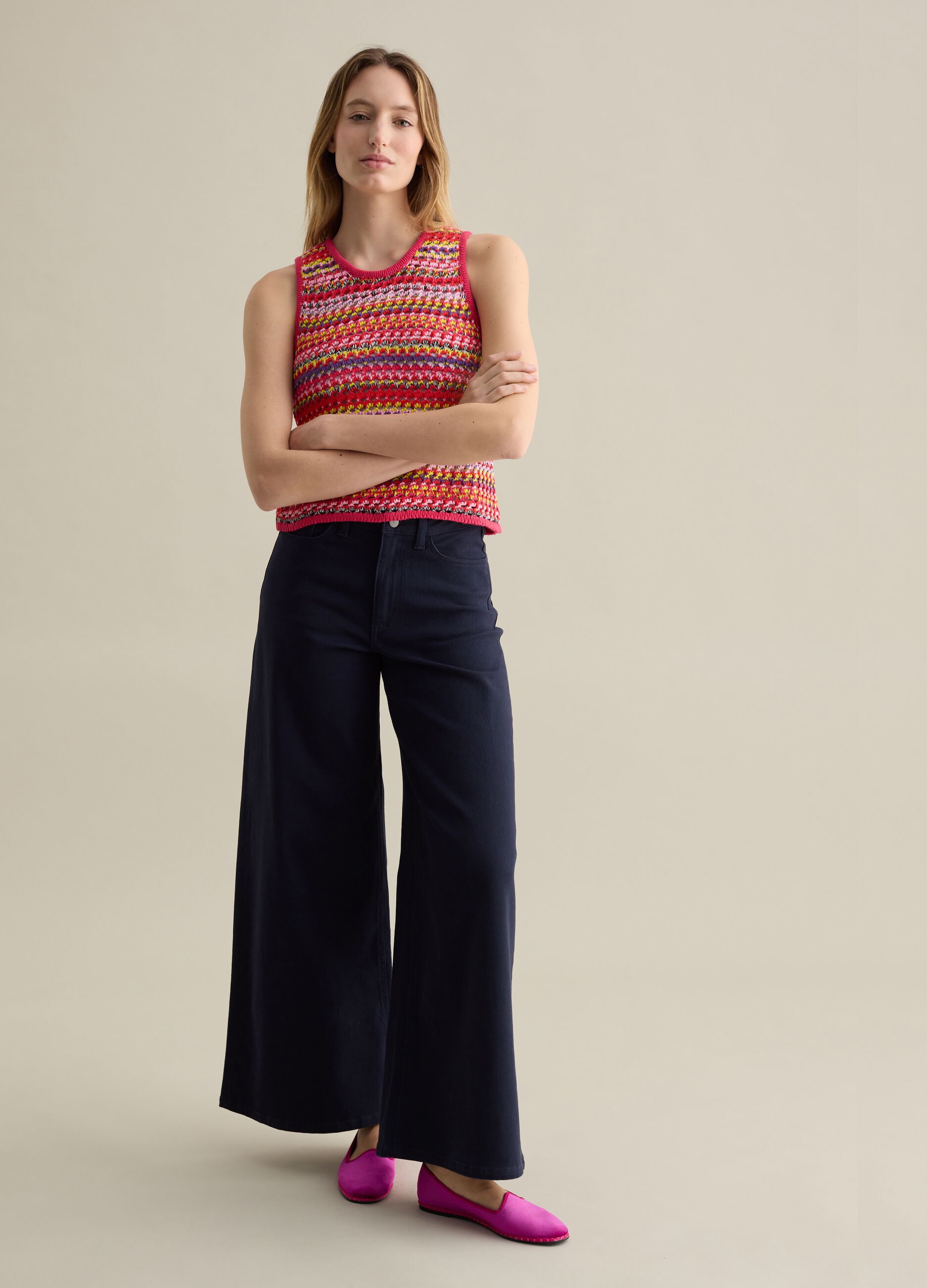 Crochet tank top in multicoloured knit