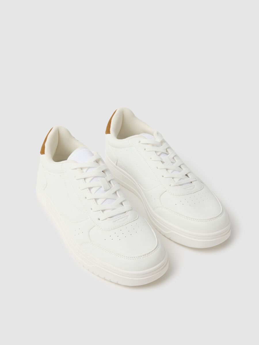 Sneakers casual bianche_2