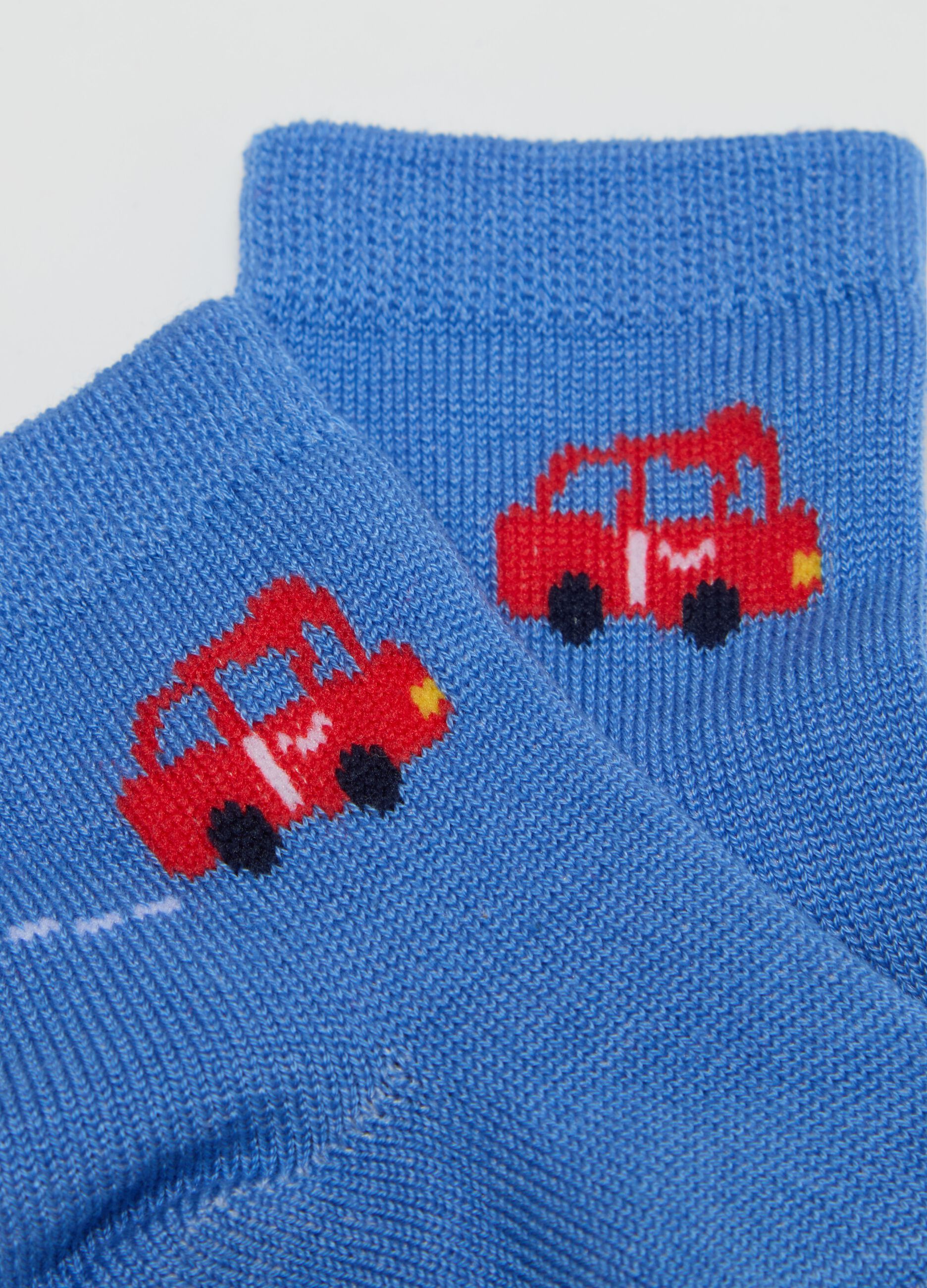 Three-pair pack short socks with striped and cars