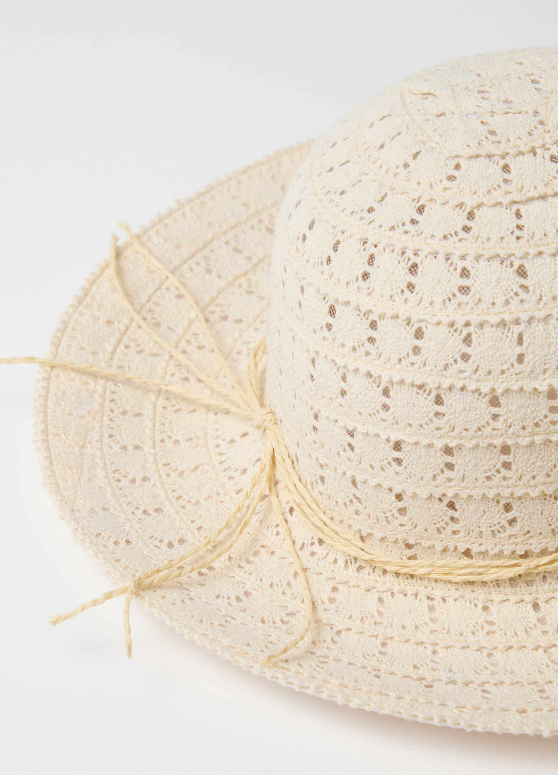 Women's beige cotton blend hat with relaxed brim