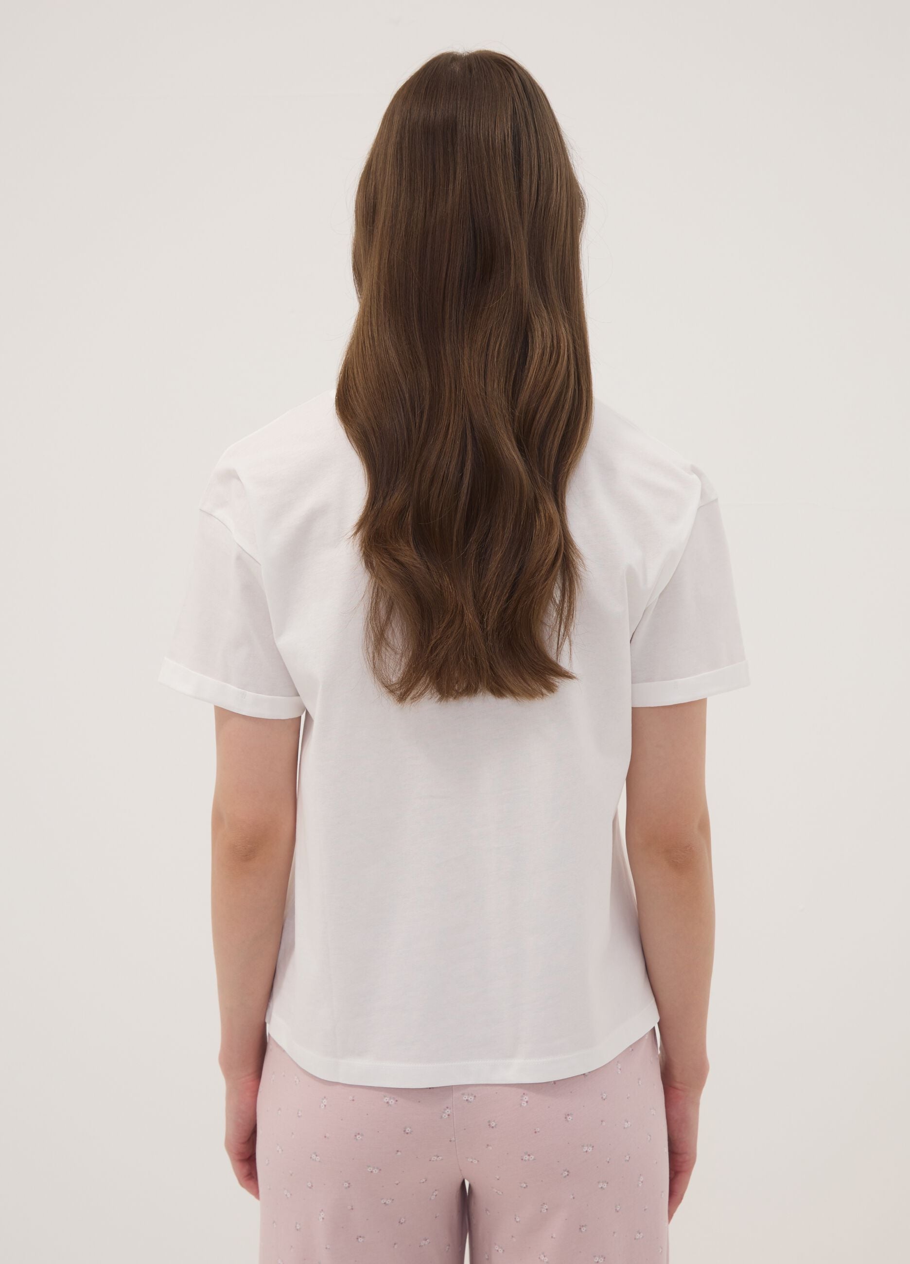 T-shirt pigiama bianco in cotone organico con scritte frontali
