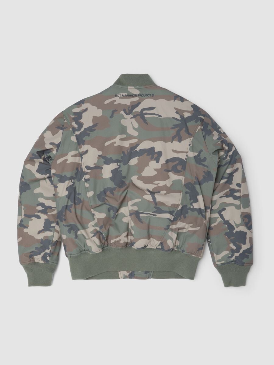 Nylon Bomber Jacket Camo_5