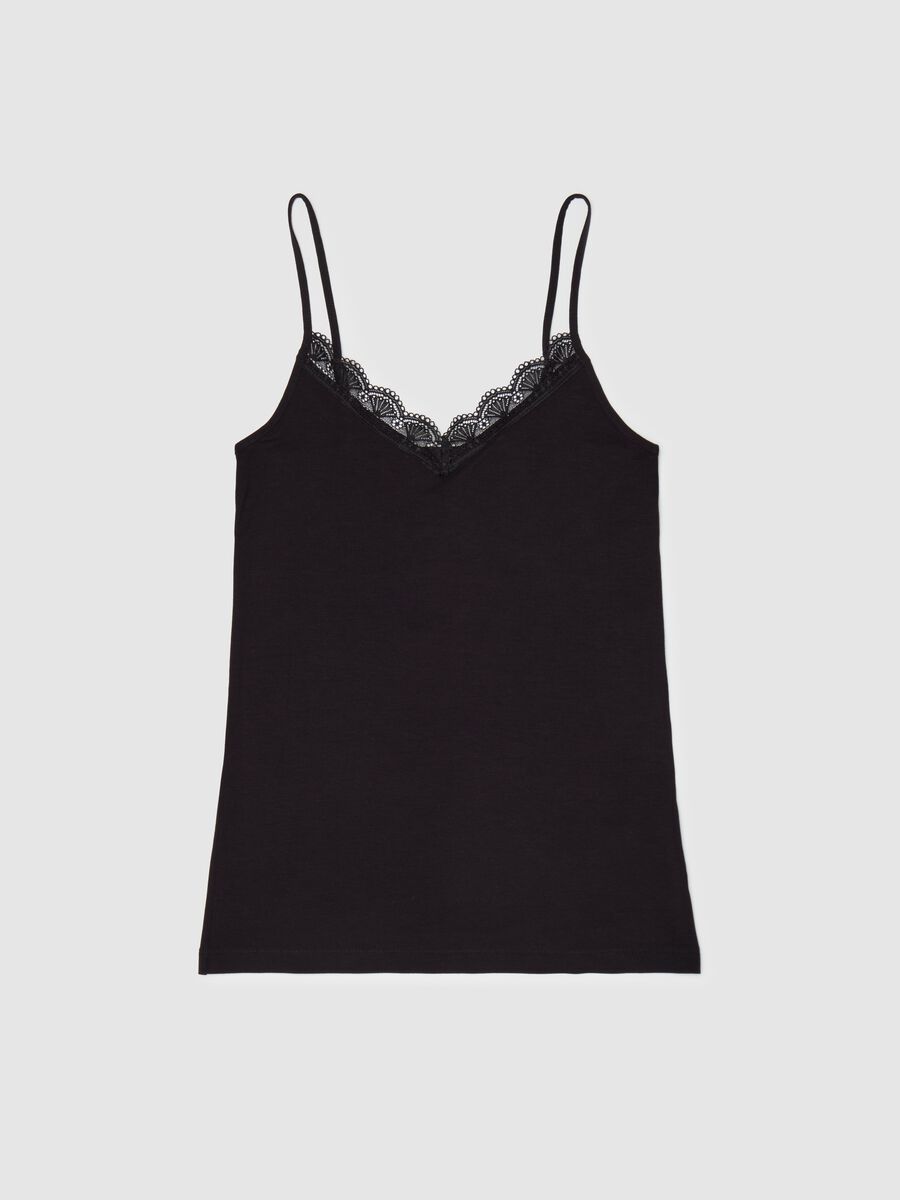Vest with V neck and lace_4