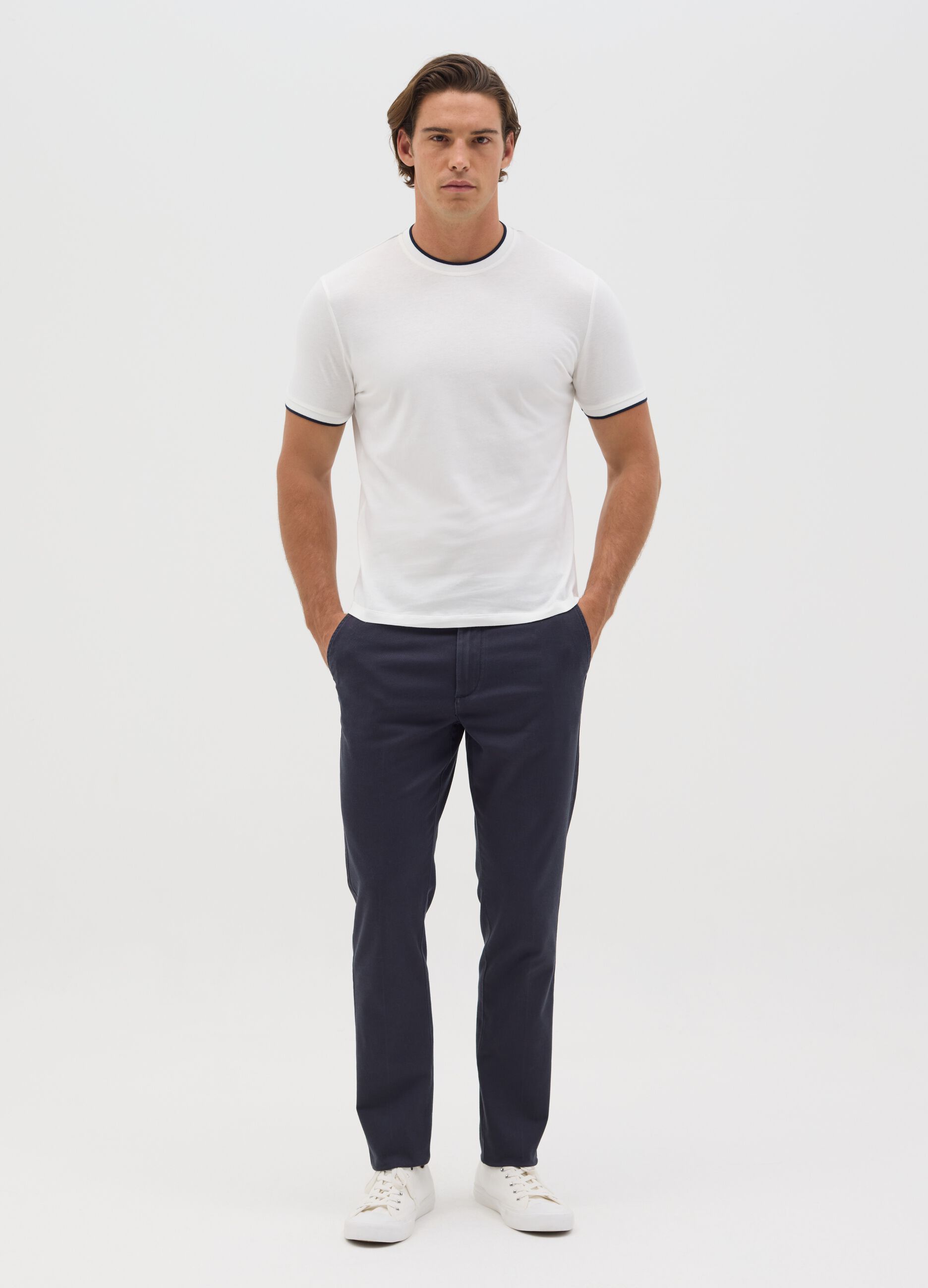 White fitted T-shirt in cotton