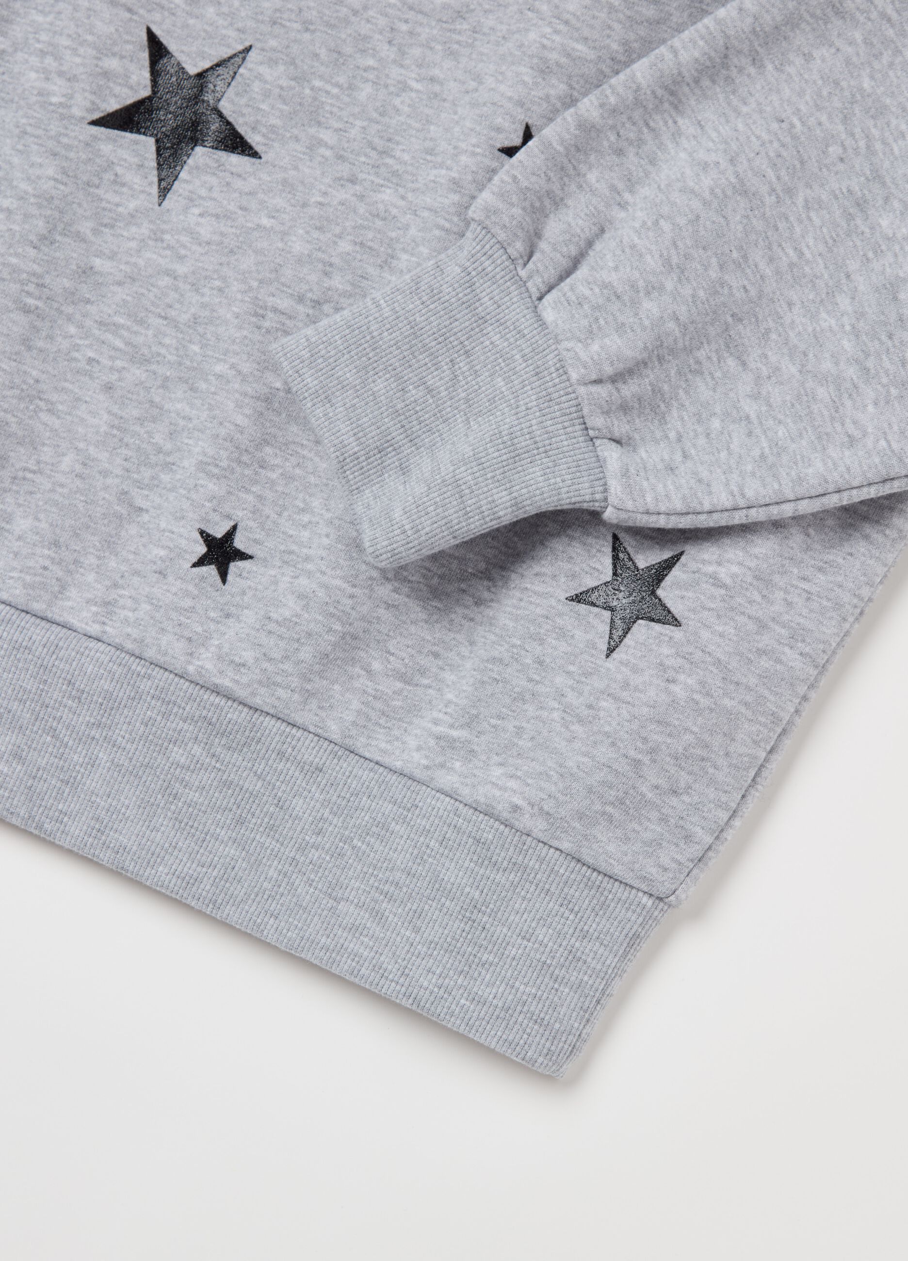 Round neck sweatshirt with print