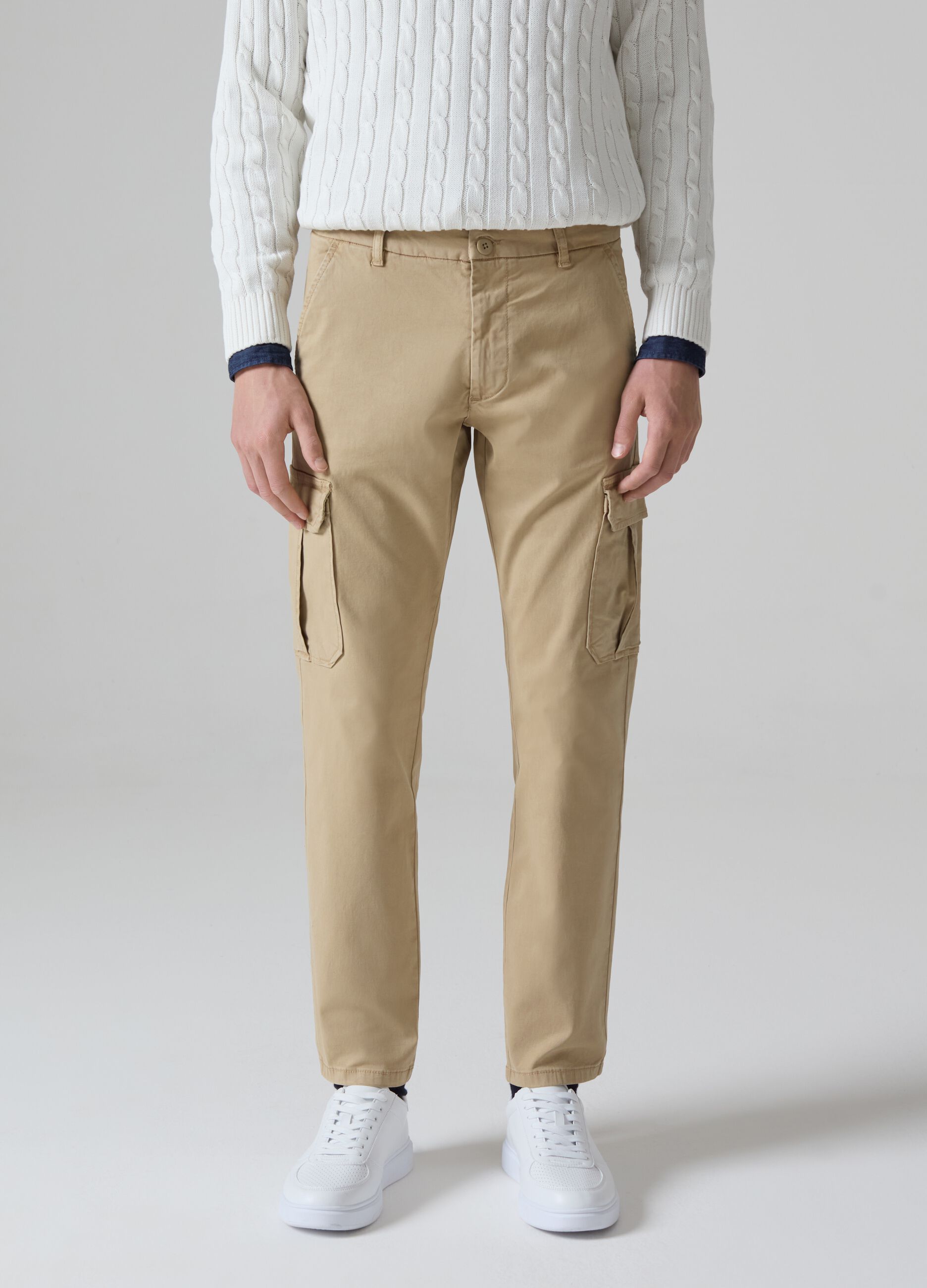Pantalone chino cargo in cotone stretch