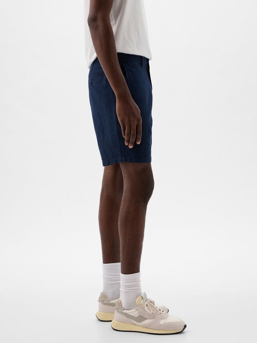 Relaxed-fit Bermuda shorts in cotton and linen_1