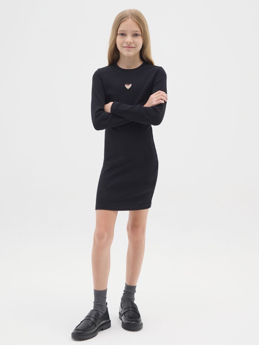 Abito nero da ragazza in cotone elasticizzato vestibilità fitted con cuore_0