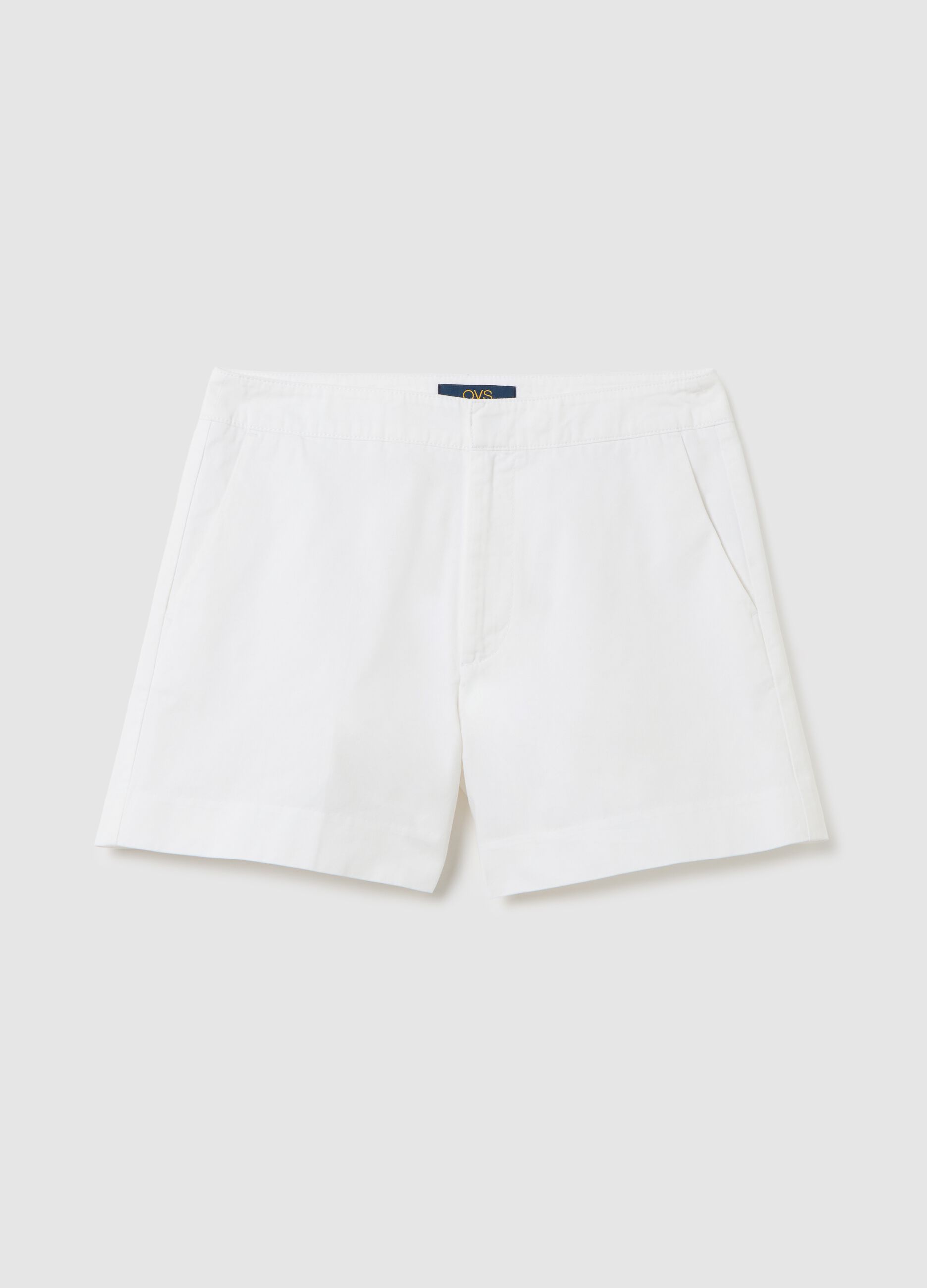 Short da donna in puro cotone bianco regular fit con tasche laterali
