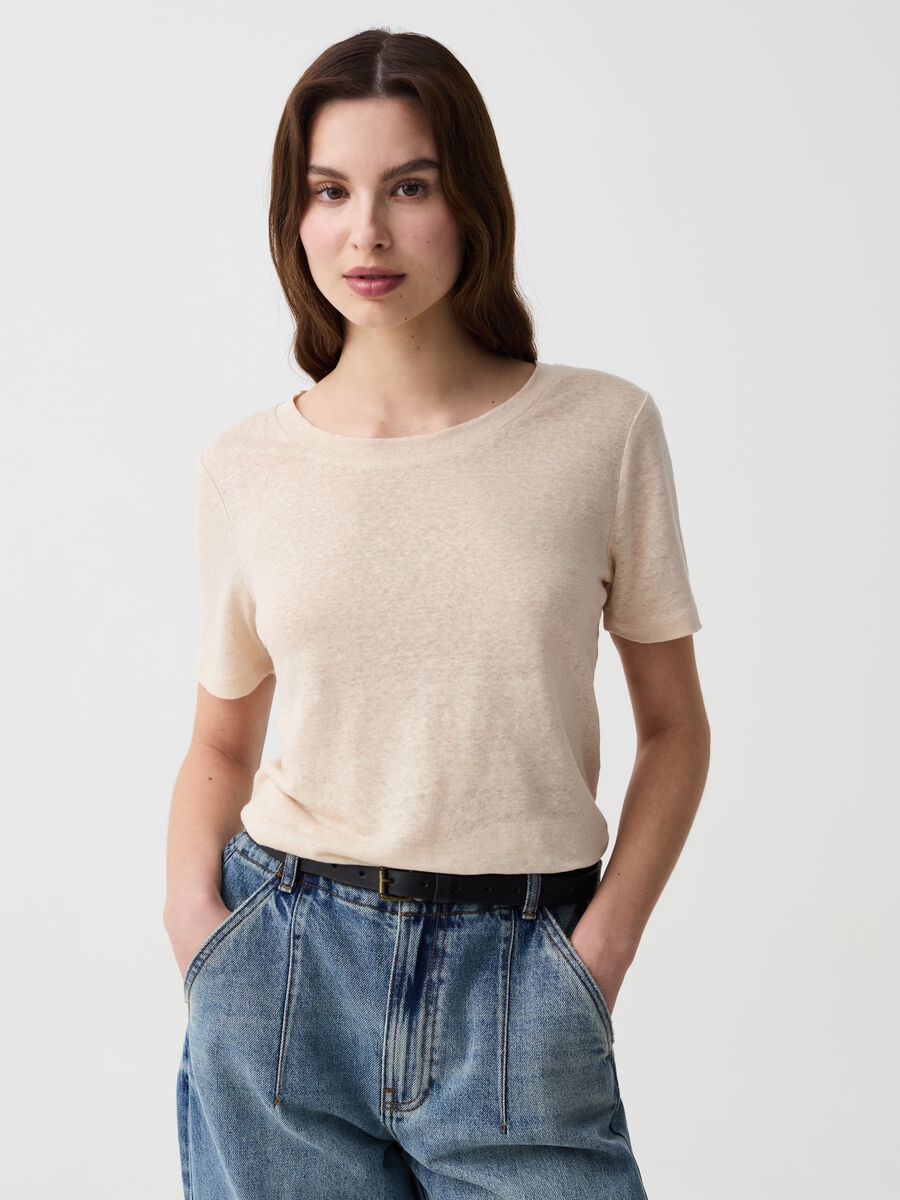 Linen T-shirt with round neck_0