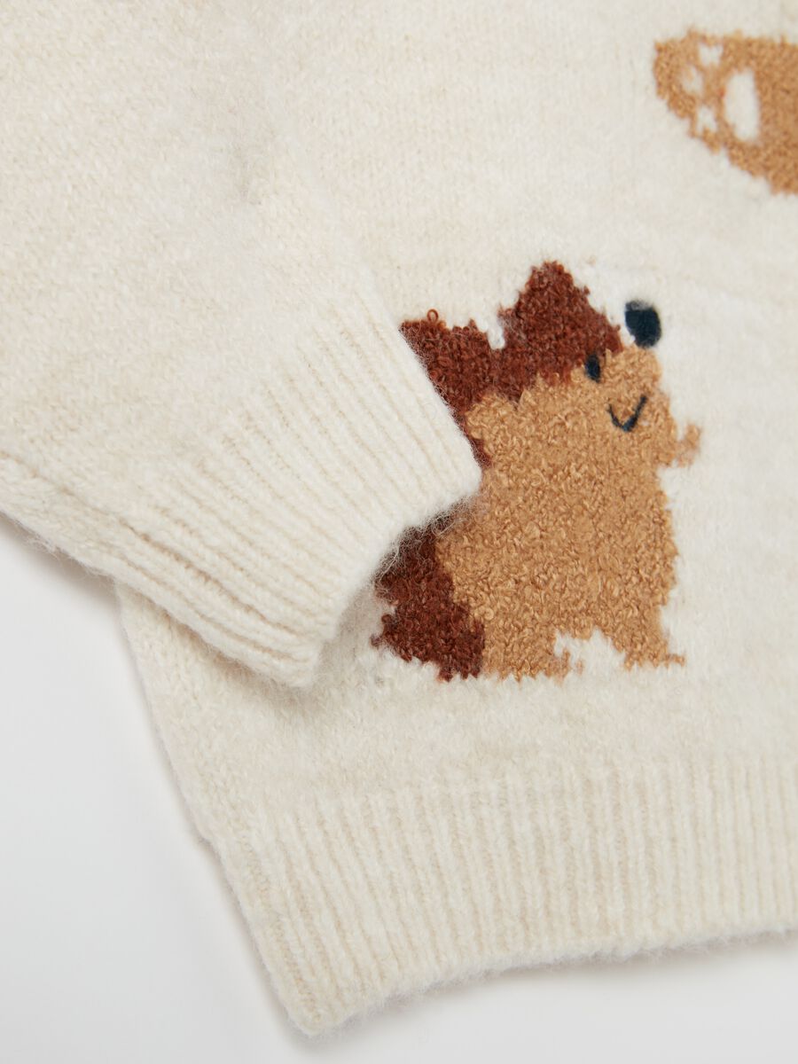Pullover with jacquard hedgehog and bear design_3