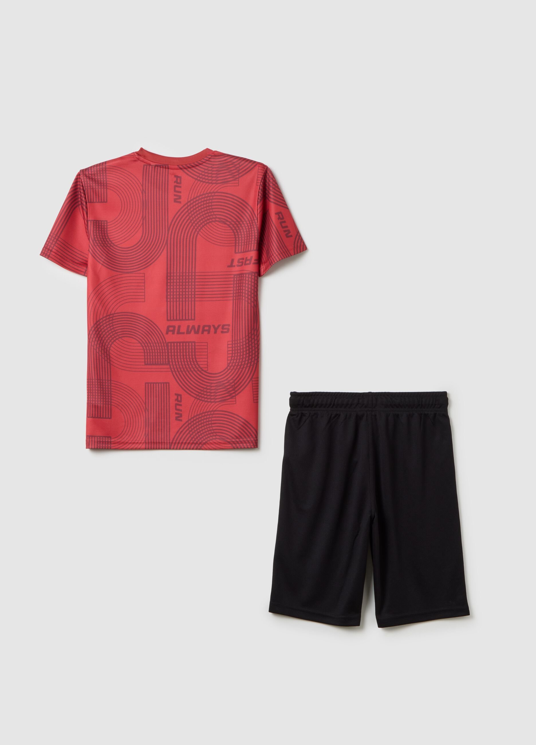 Completo sportivo da ragazzo in rosso regular fit