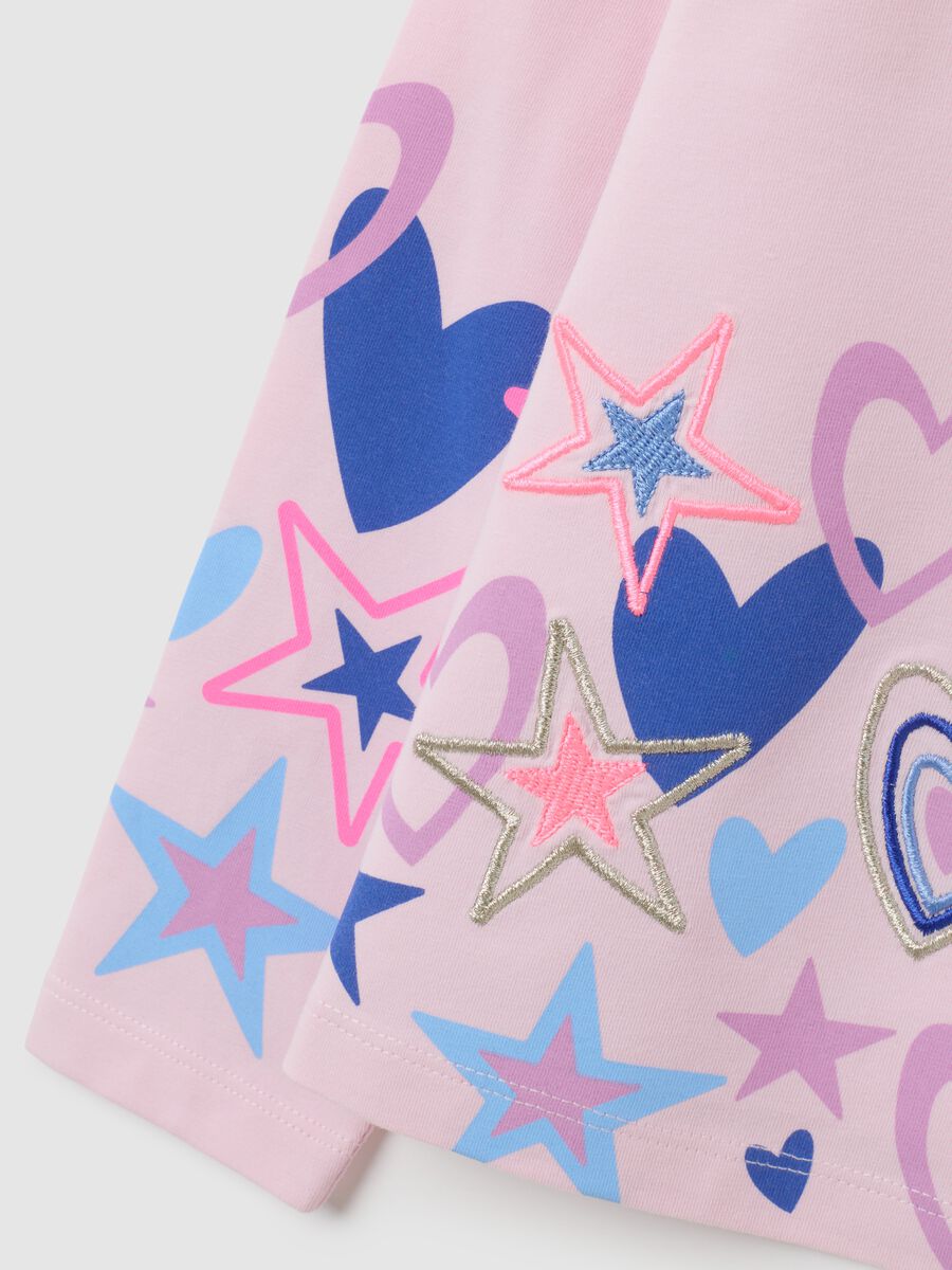 Pink girl's t-shirt with stars and hearts_3
