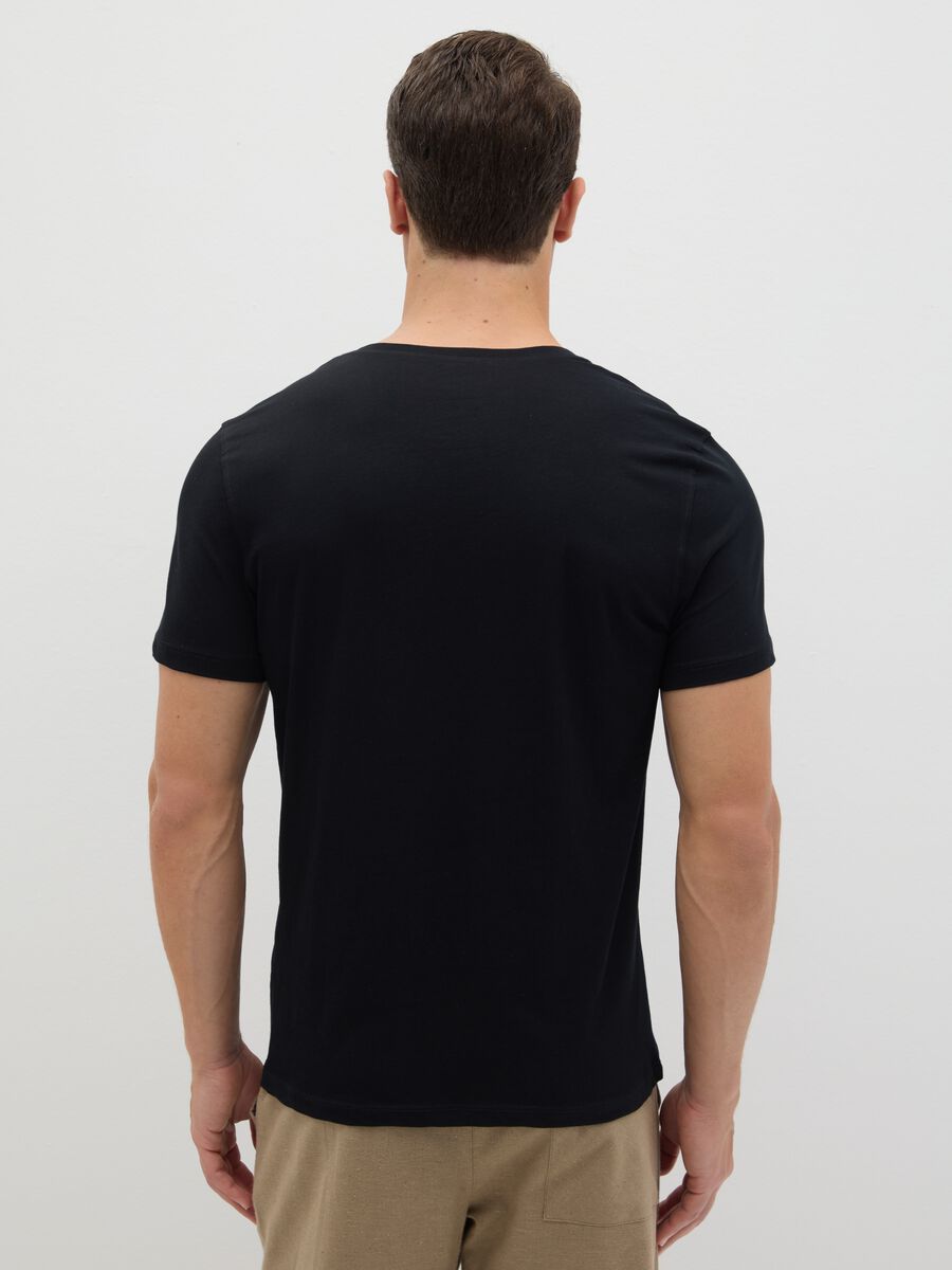 Men's T-shirt in pure black cotton regular fit_3