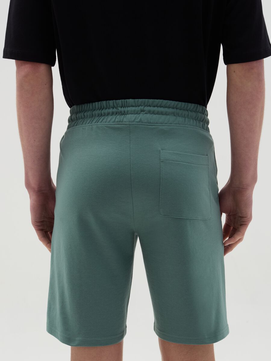 Bermuda joggers in fleece with drawstring_2