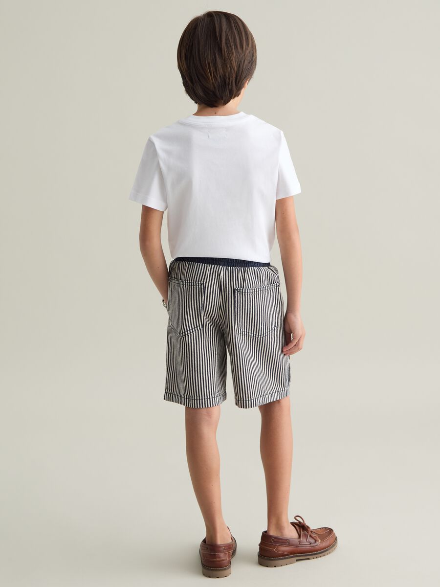 Children's multicolor regular fit cotton bermuda shorts with colourful patches_3