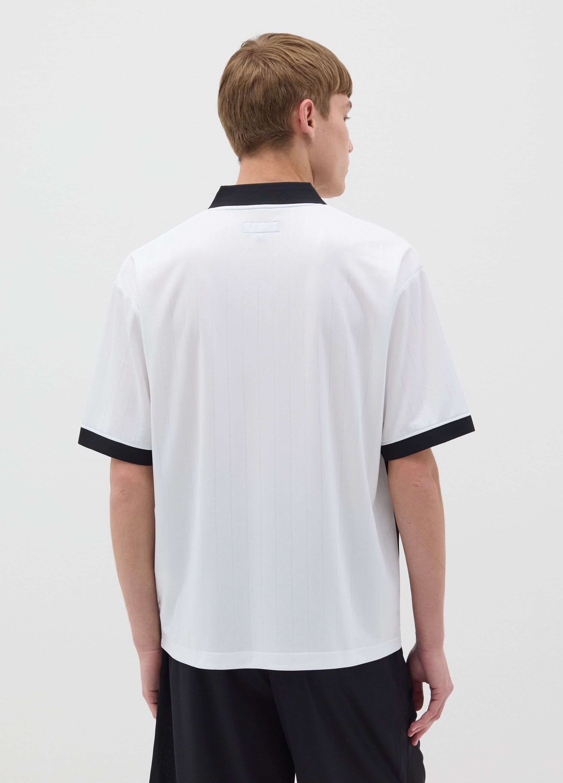 White and black T-shirt with print