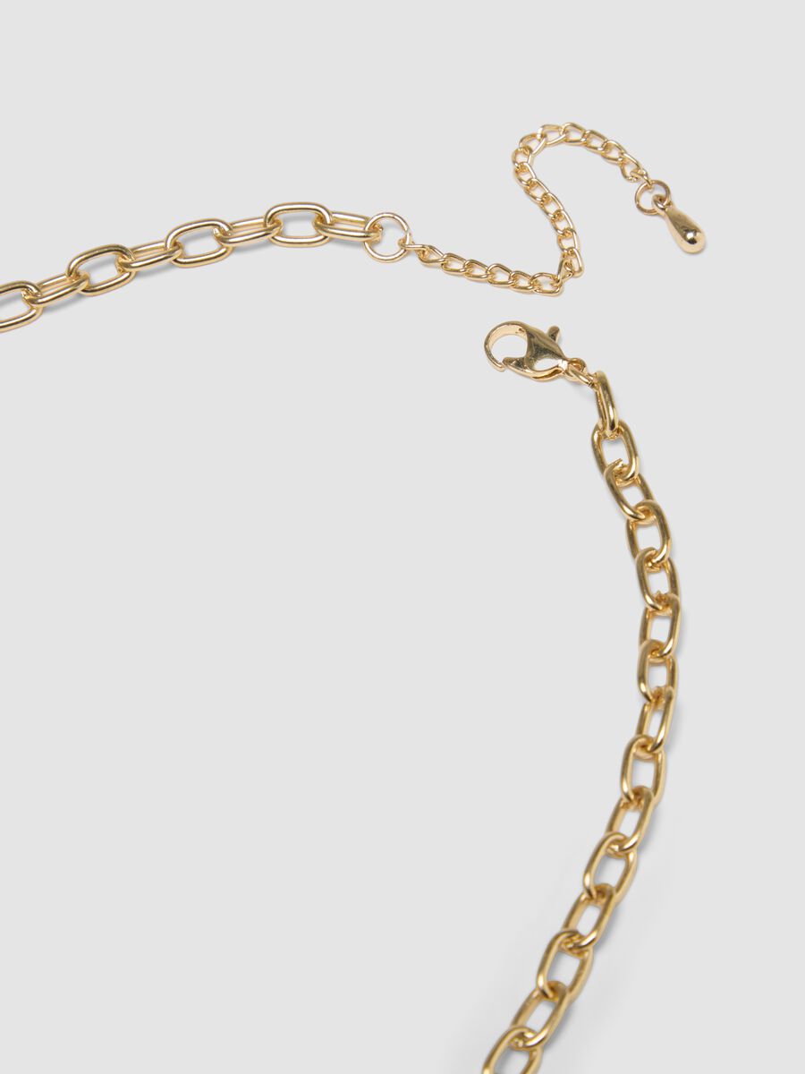 Multicoloured necklace with lettering_2