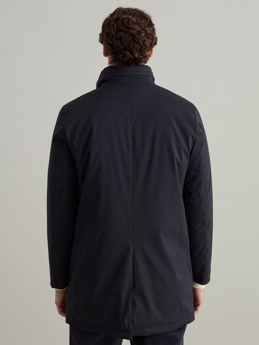 Giacca lunga a collo alto con gilet interno_3