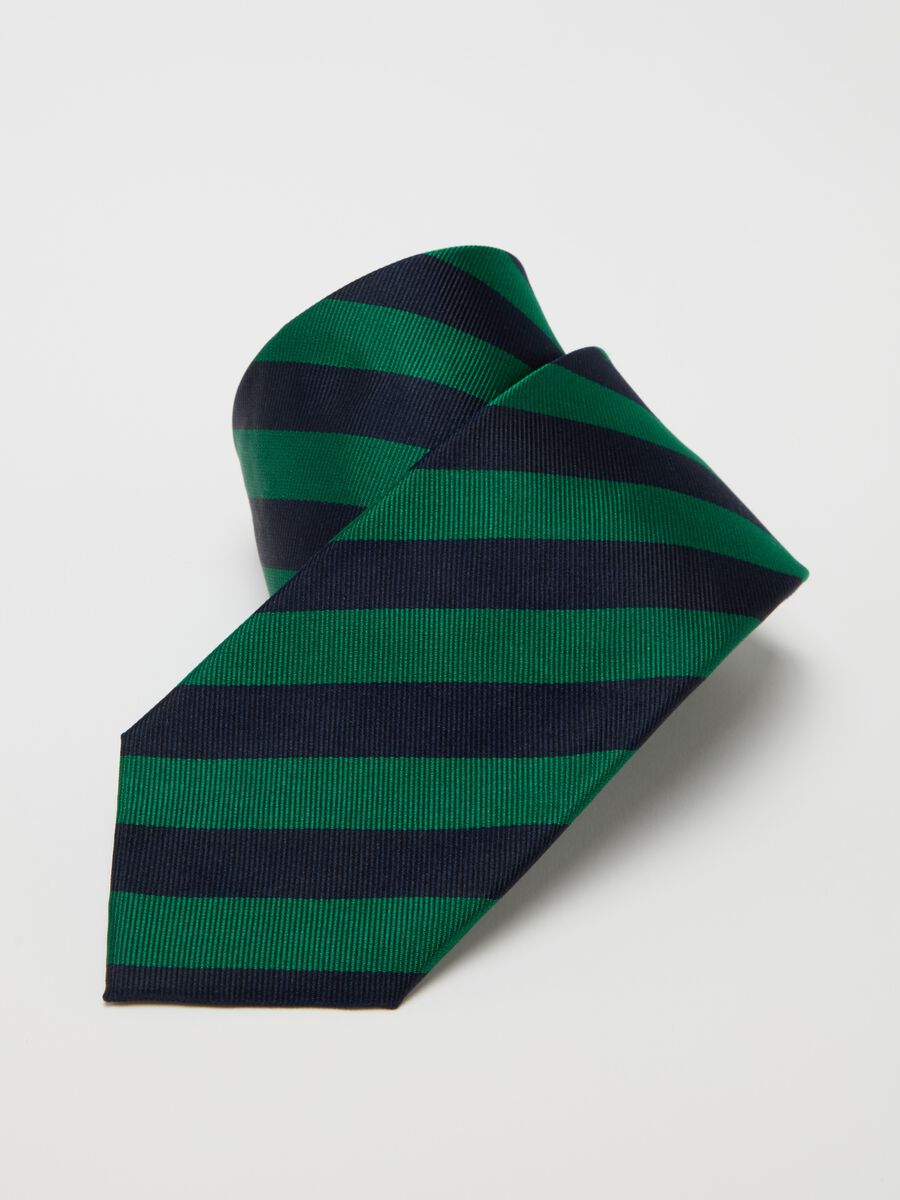 Silk tie with striped pattern_2